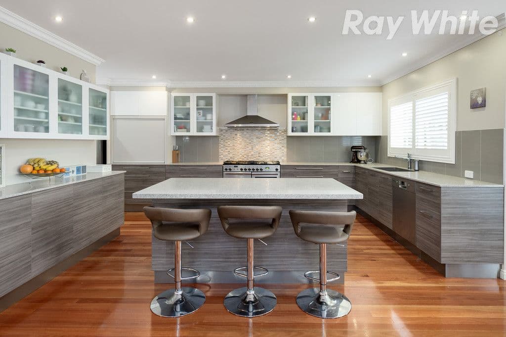 25 Robusta Avenue, Bundoora VIC 3083, Bundoora - Thumbnail 3