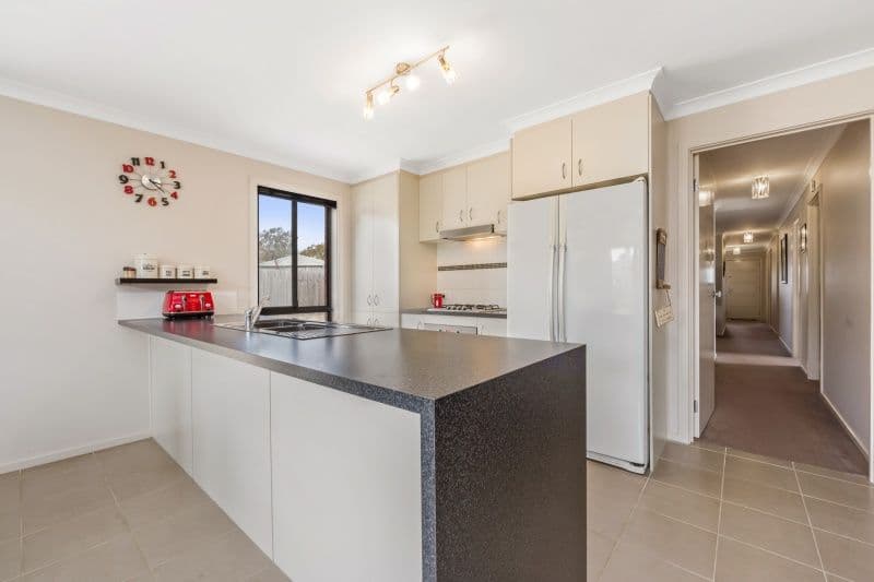 11 Vintage Court, Bannockburn VIC 3331, Bannockburn - Thumbnail 3