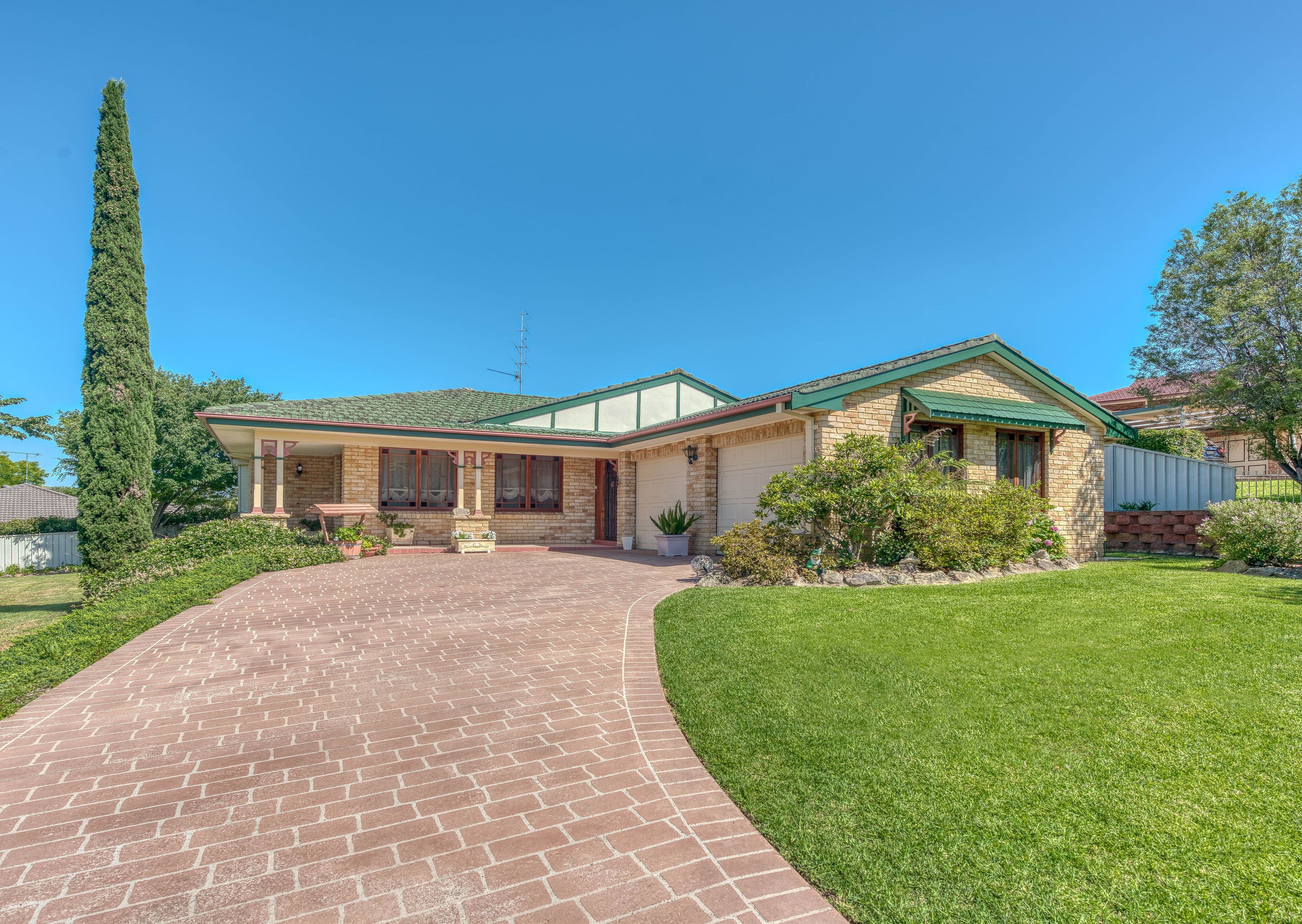 19 Regreme Road, Picton - Thumbnail 2