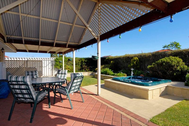 13 Broadbeach Place, WAIKIKI WA 6169, Waikiki - Thumbnail 4