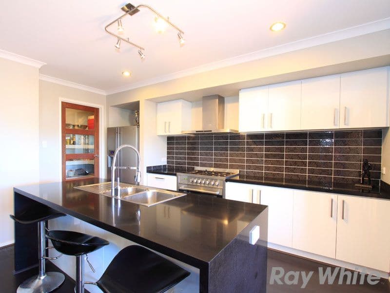 7 Seeana Crescent, BRIDGEMAN DOWNS QLD 4035, Bridgeman Downs - Thumbnail 6