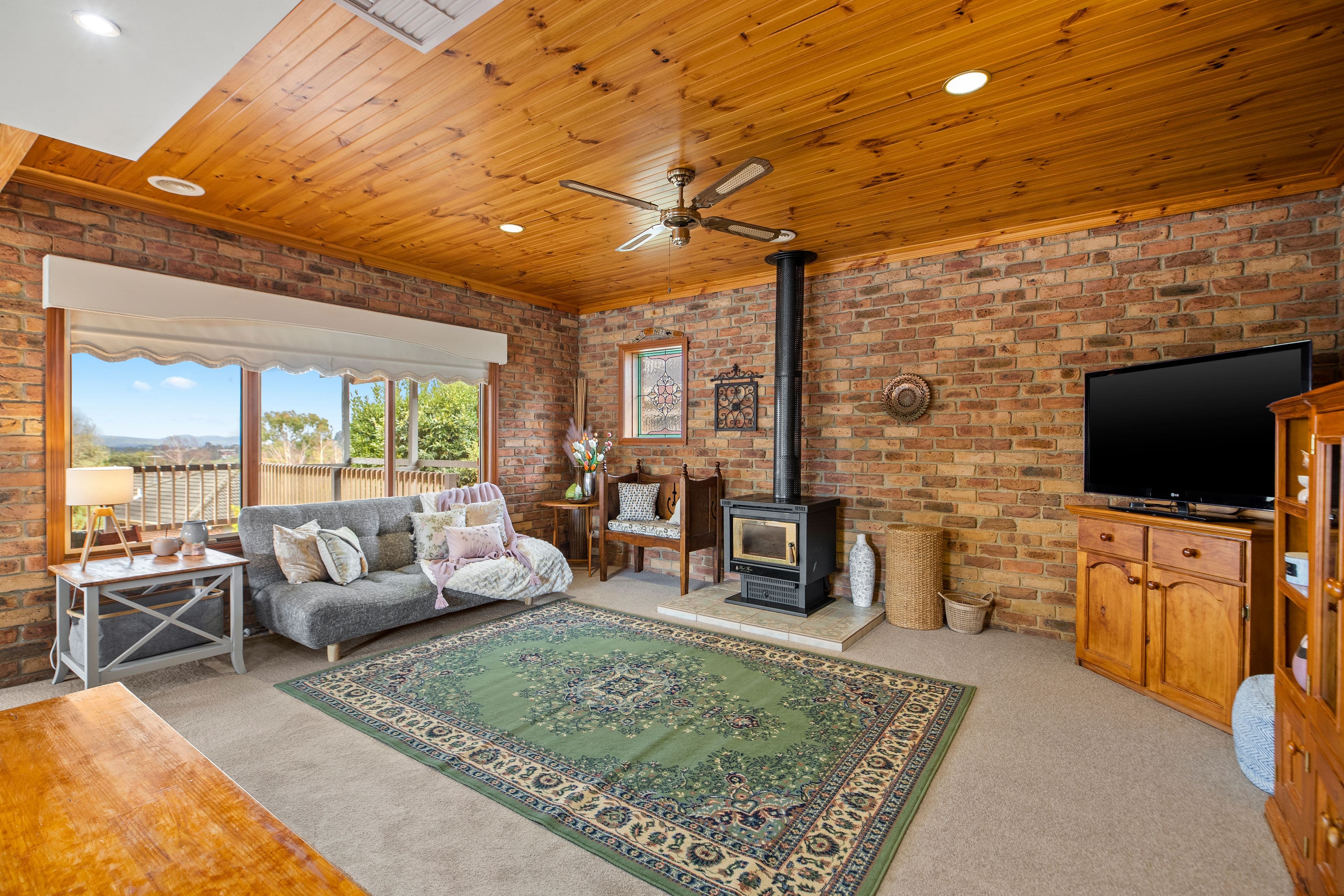 3 Lilac Rise, Lilydale VIC 3140, Lilydale - Thumbnail 2