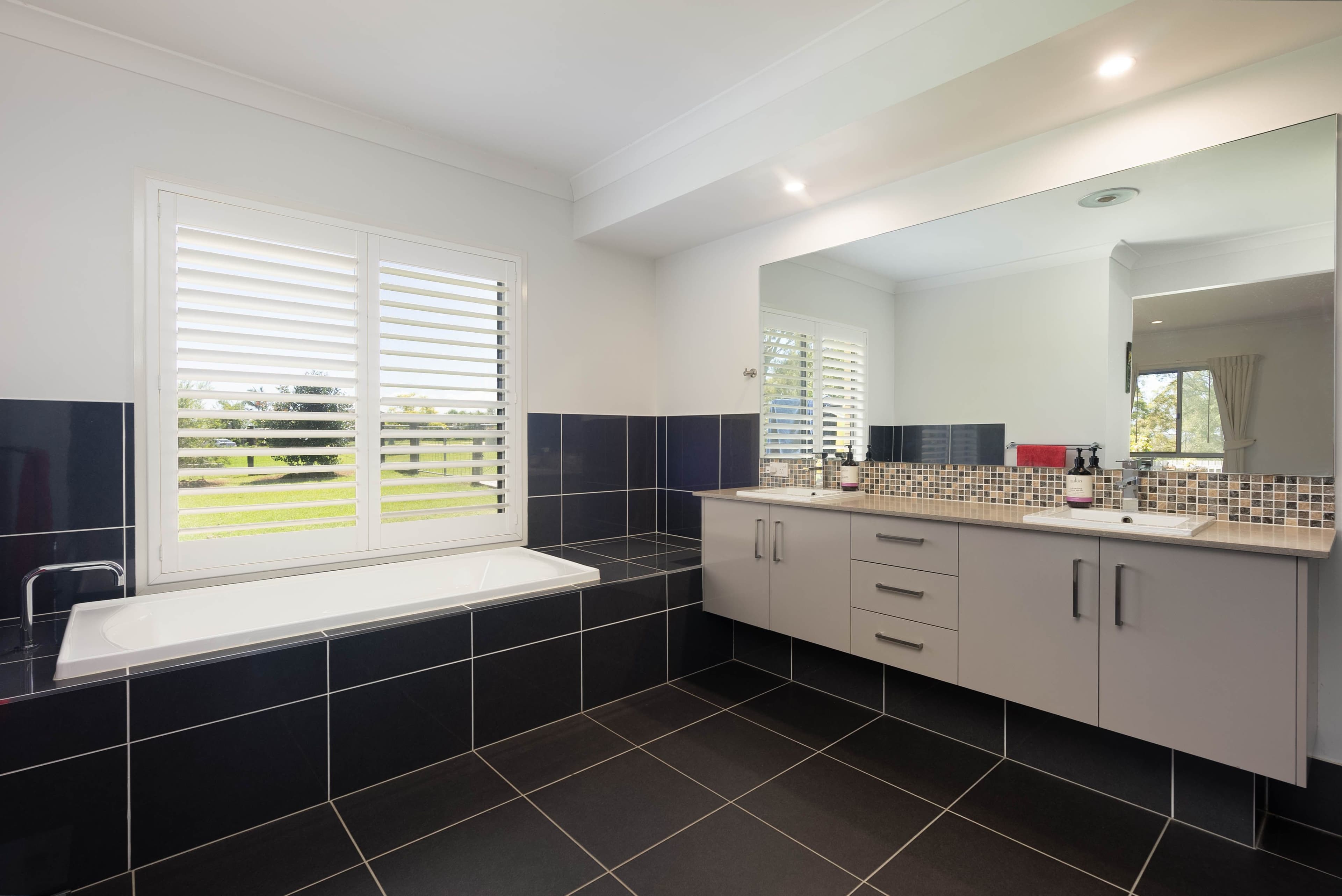 1 Fay Court, Fernvale QLD 4306, Fernvale - Thumbnail 4