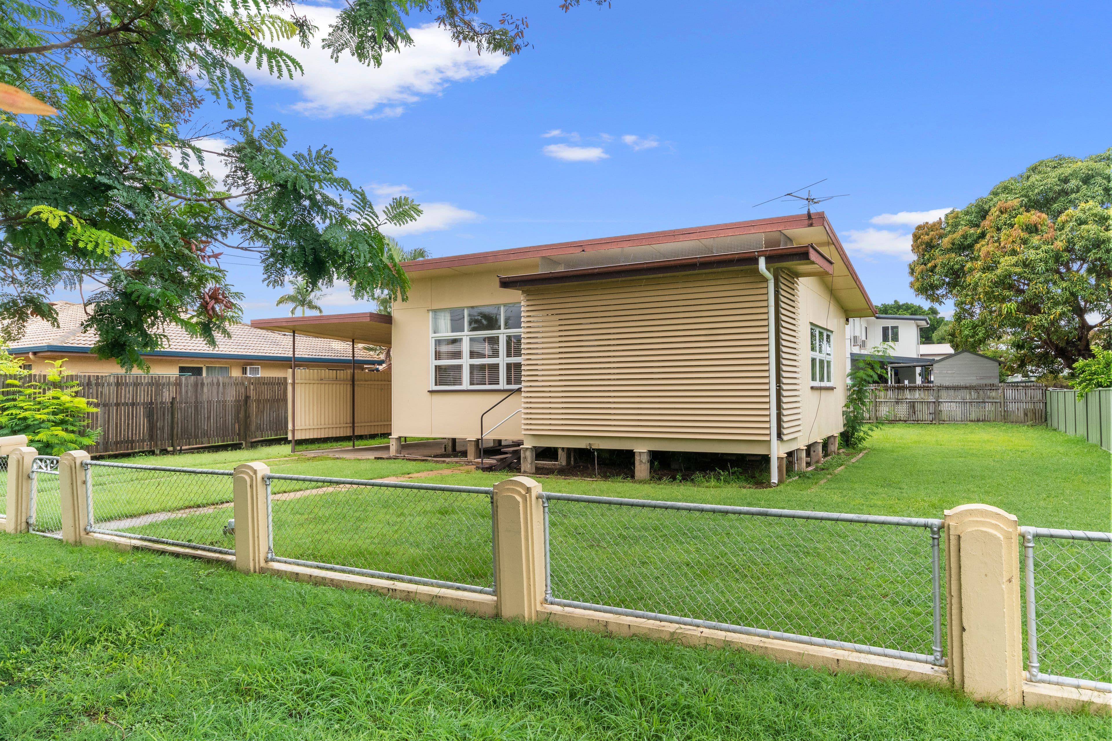 15 Bomana Street, Aitkenvale QLD 4814, Aitkenvale - Thumbnail 2