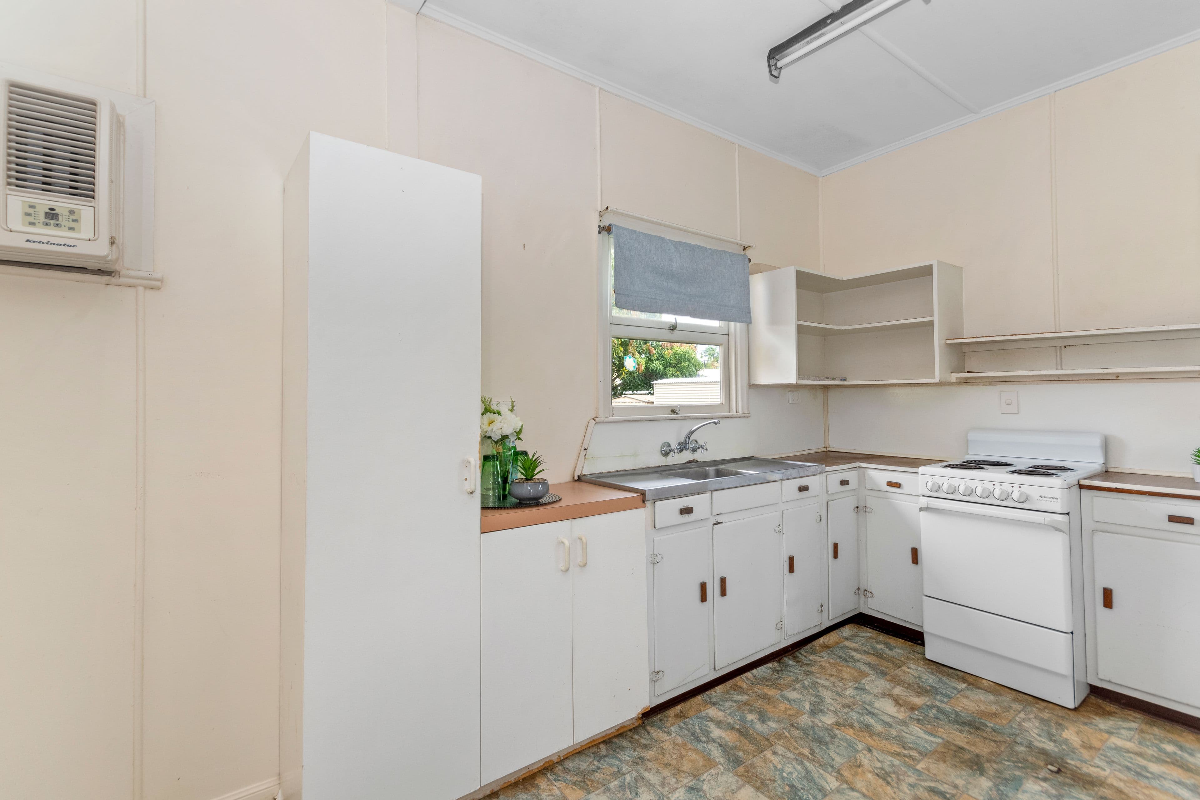 15 Bomana Street, Aitkenvale QLD 4814, Aitkenvale - Thumbnail 5