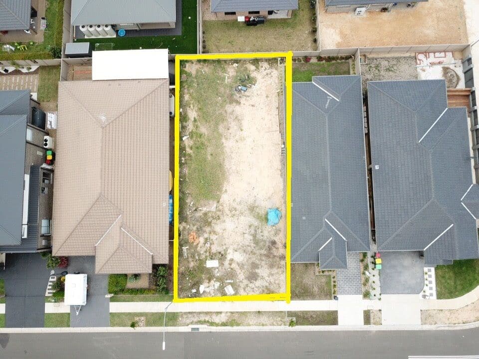 15 Redcap Street, Spring Farm NSW 2570, Spring Farm - Thumbnail 2