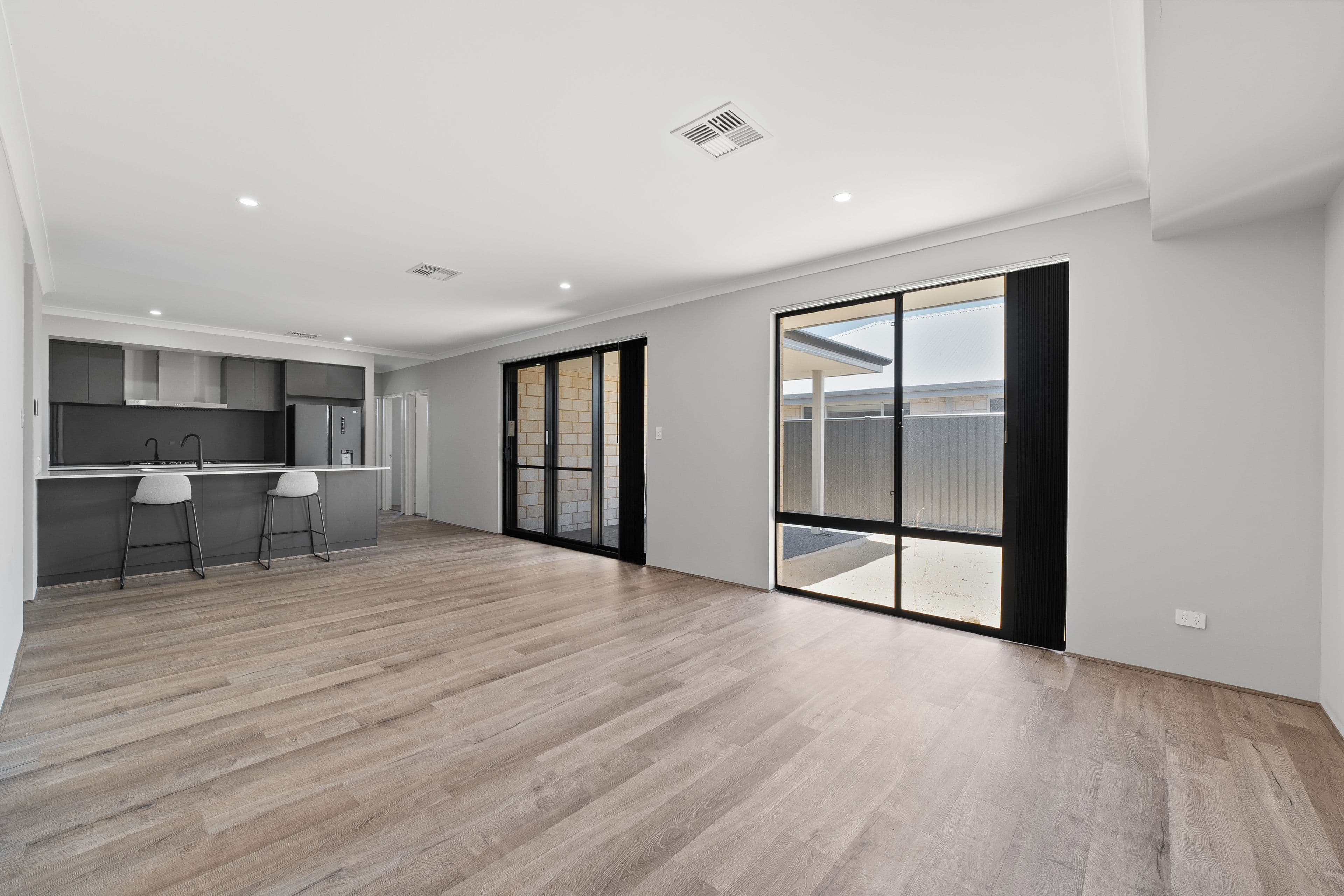 60 Butterleaf Road, Baldivis WA 6171, Baldivis - Thumbnail 3