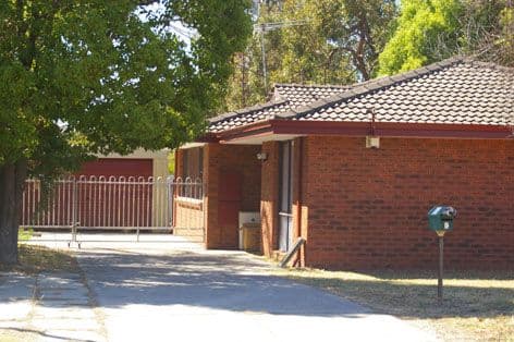 9 Bures Court, GIRRAWHEEN WA 6064, Girrawheen - Thumbnail 3
