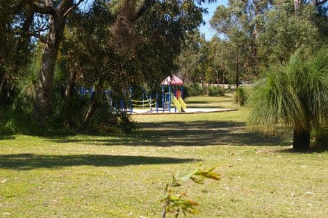 9 Bures Court, GIRRAWHEEN WA 6064, Girrawheen - Thumbnail 5