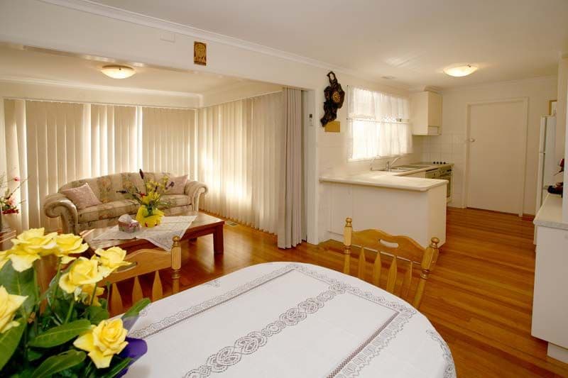59 Leicester Avenue, GLEN WAVERLEY VIC 3150, Glen Waverley - Thumbnail 3