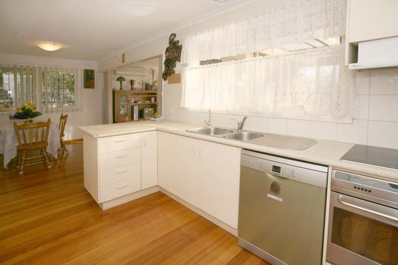 59 Leicester Avenue, GLEN WAVERLEY VIC 3150, Glen Waverley - Thumbnail 7