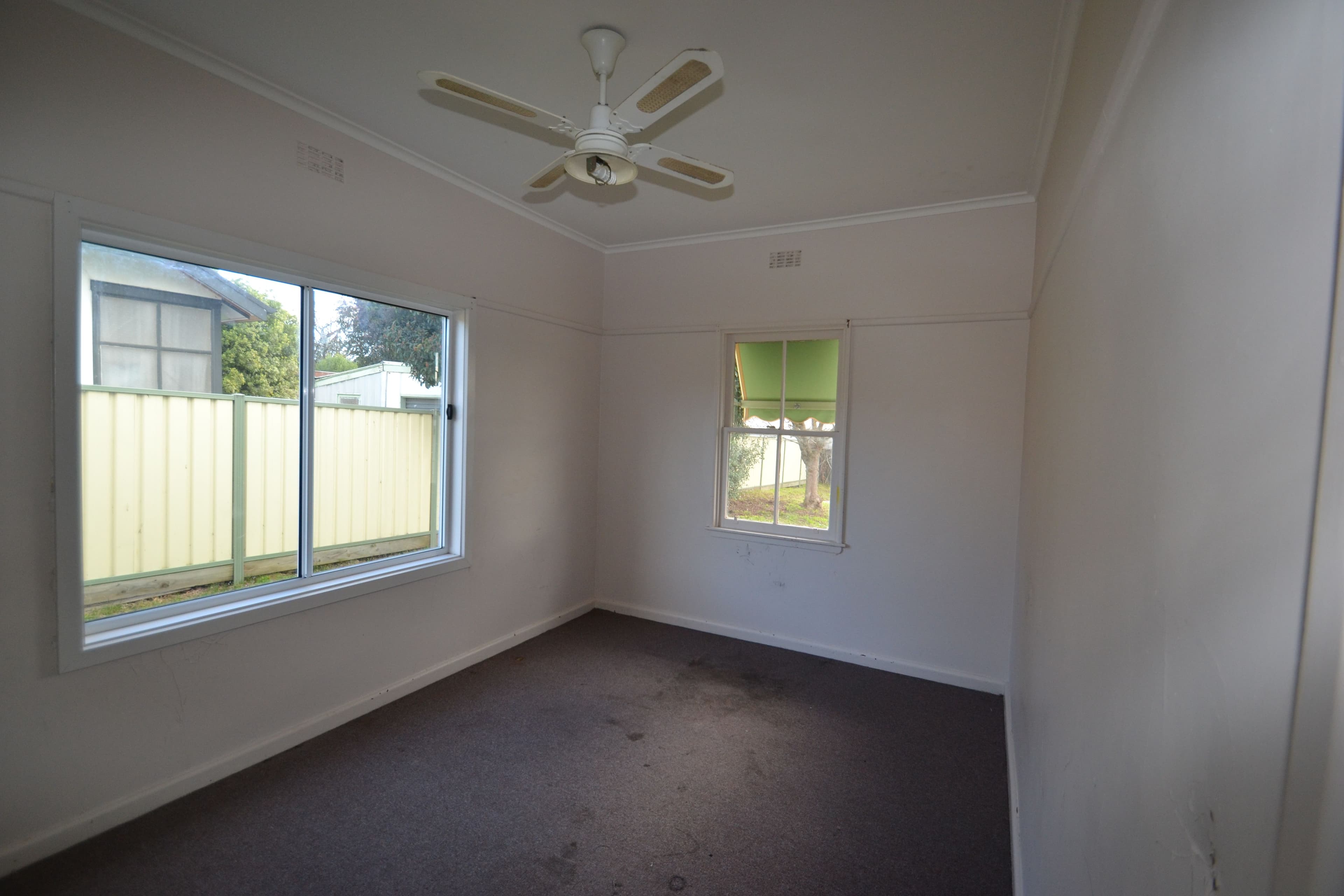 23 Tehan Street, Seymour VIC 3660, Seymour - Thumbnail 3