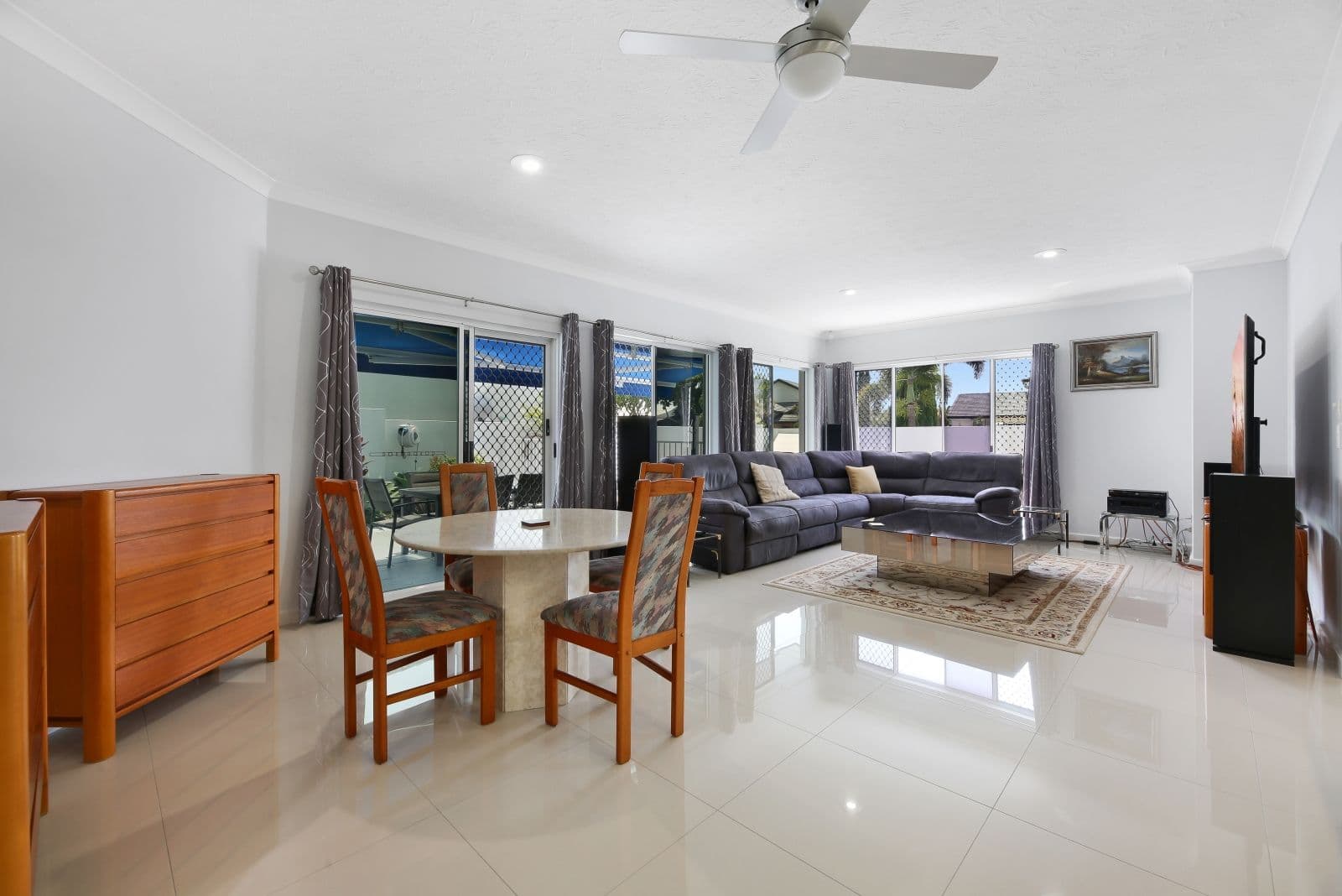 34 Kirralee Drive, Robina QLD 4226, Robina - Thumbnail 4