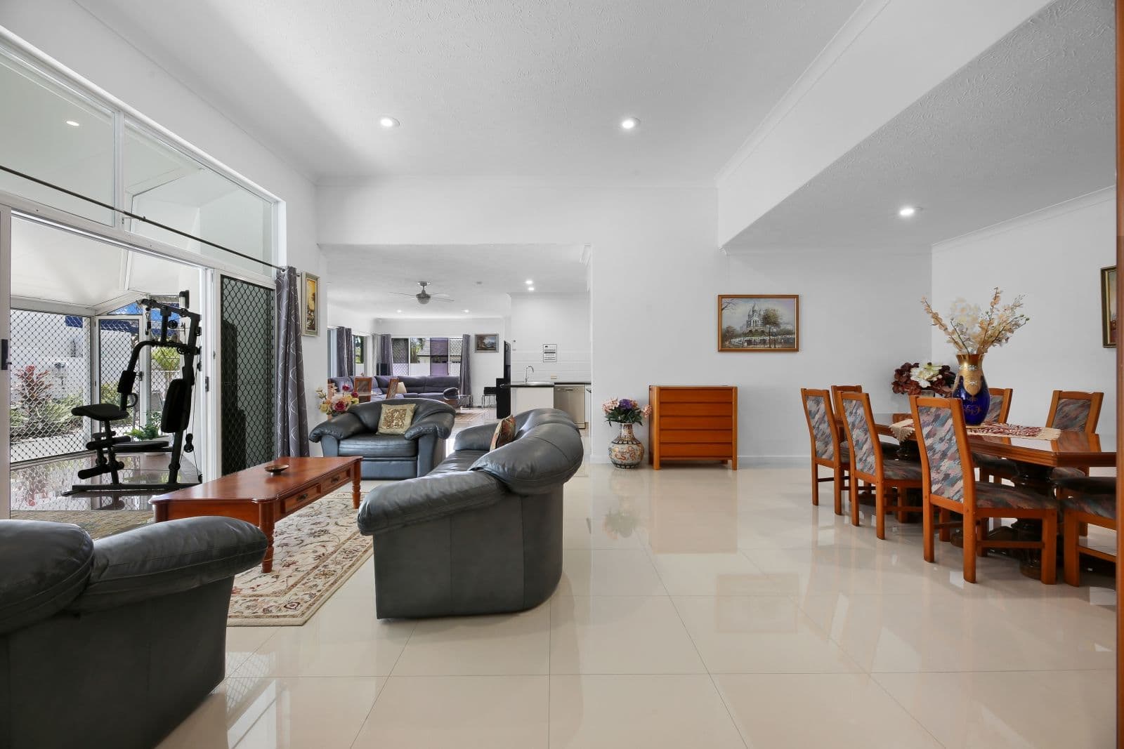 34 Kirralee Drive, Robina QLD 4226, Robina - Thumbnail 8