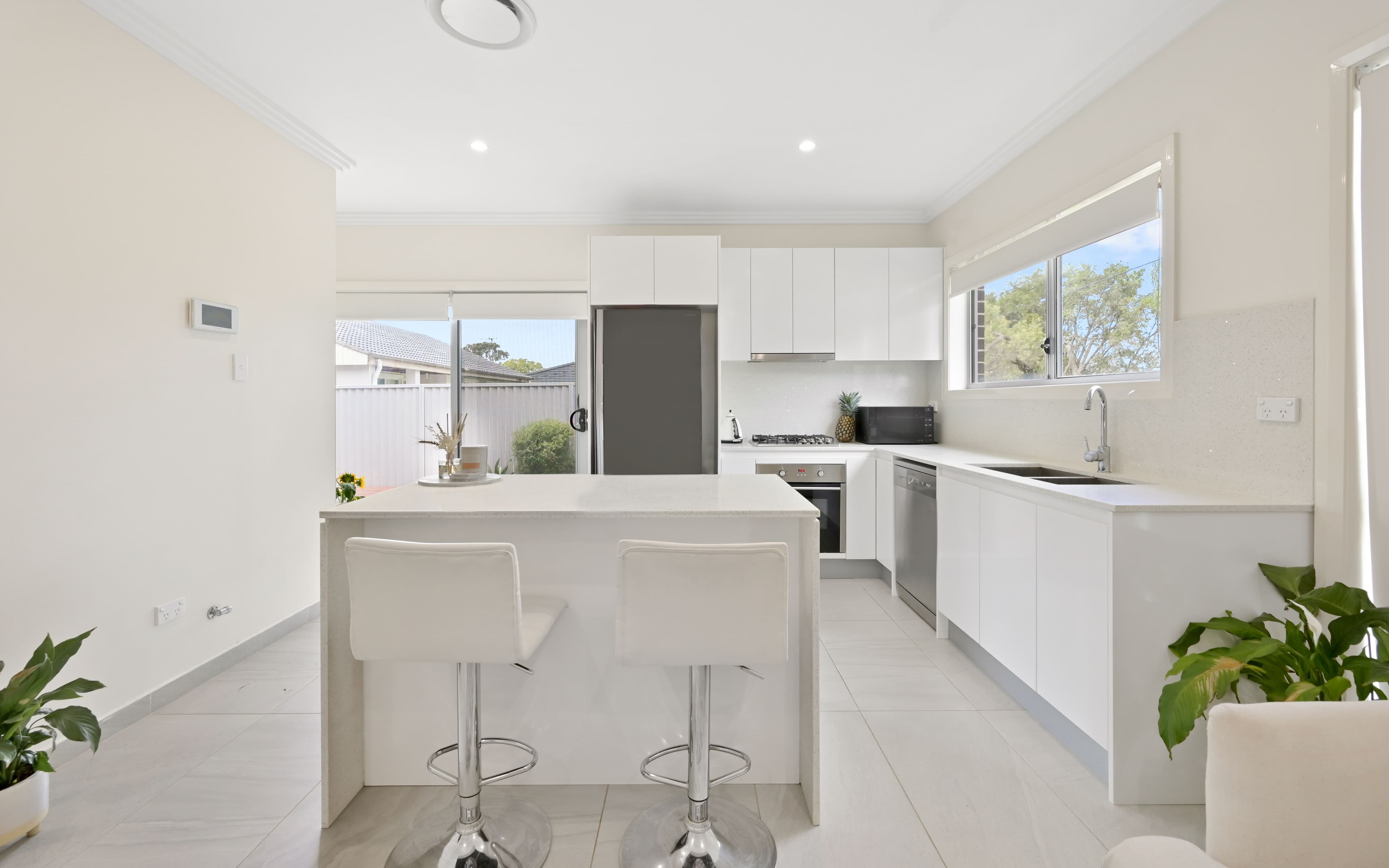 1/15 Gibson Avenue, Casula NSW 2170, Casula - Thumbnail 4