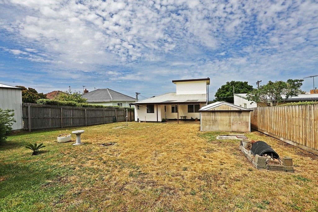 4 Murray Street, Hamlyn Heights VIC 3215, Hamlyn Heights - Thumbnail 3