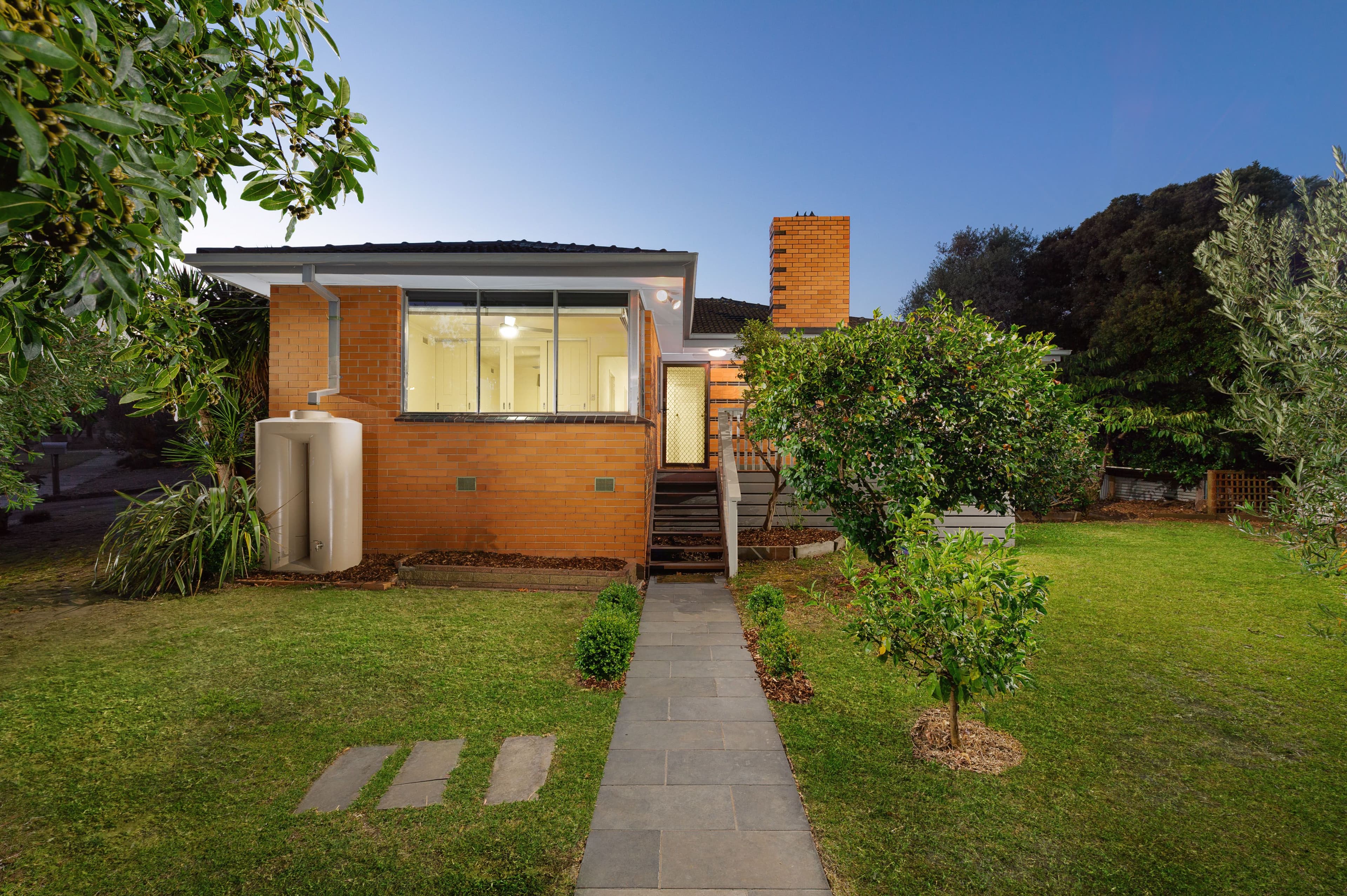 79 Moreton Crescent, Bundoora VIC 3083, Bundoora - Thumbnail 2