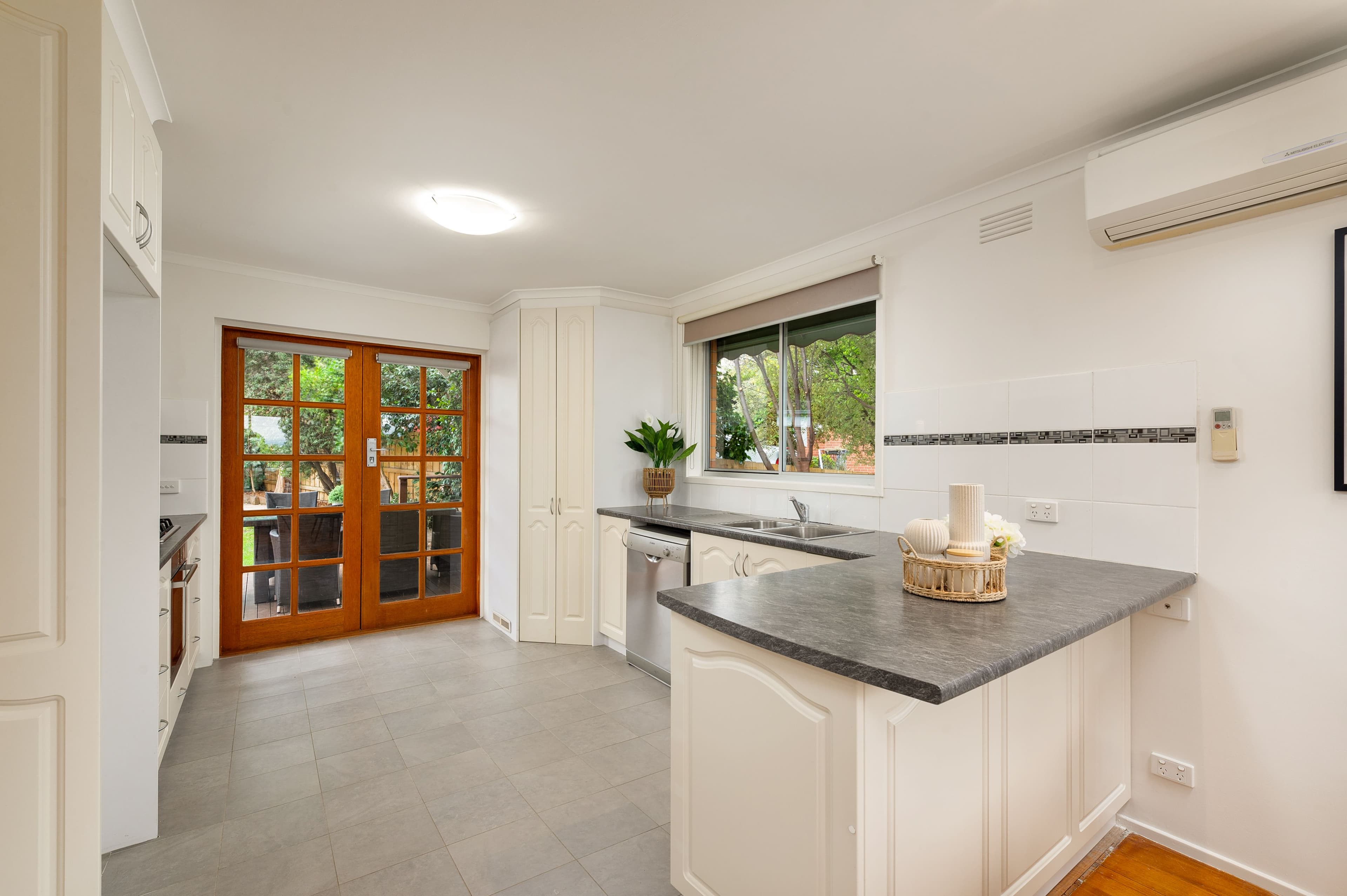 79 Moreton Crescent, Bundoora VIC 3083, Bundoora - Thumbnail 7