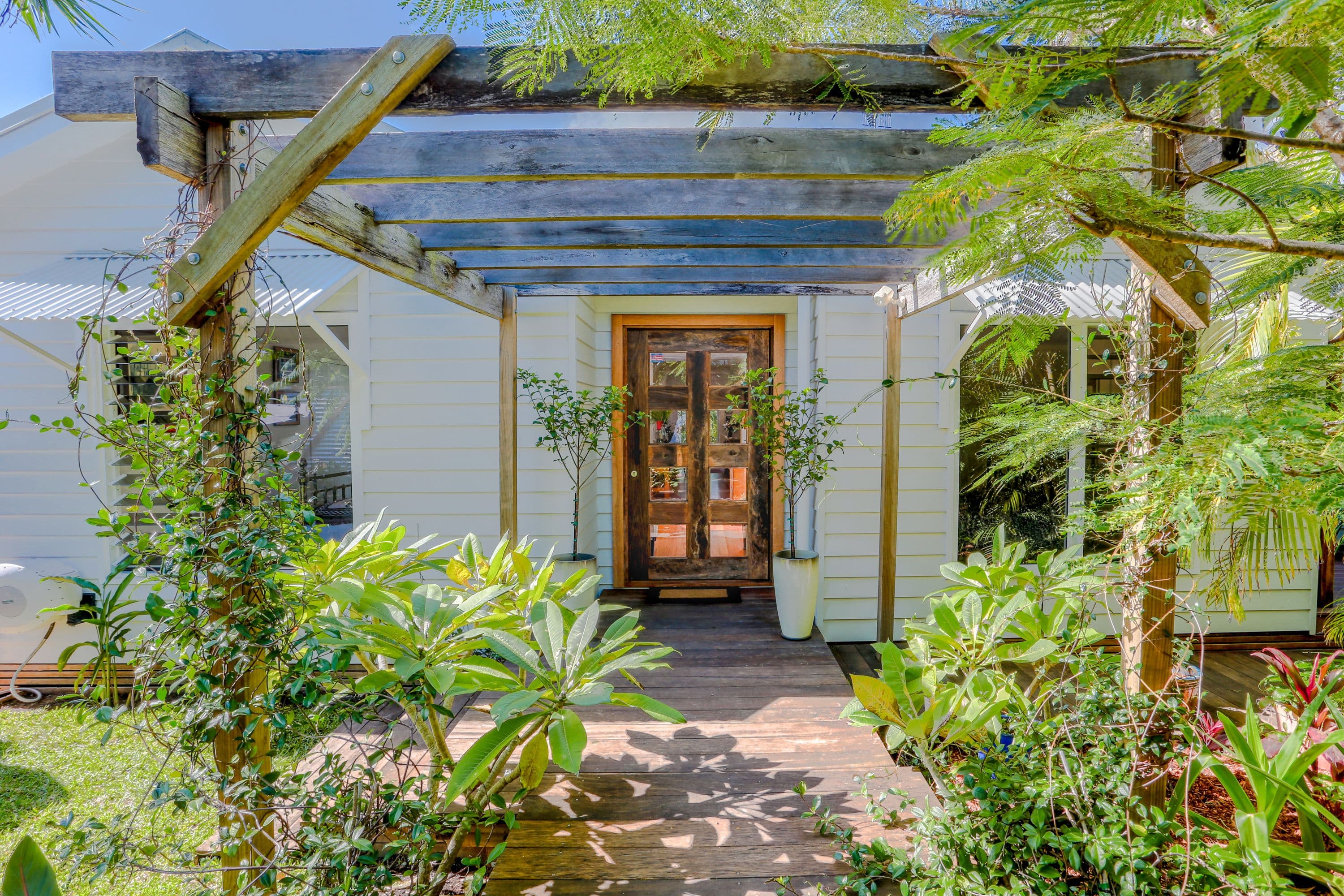 6 Belfa Place, Noosa Heads QLD 4567, Noosa Heads - Image 1