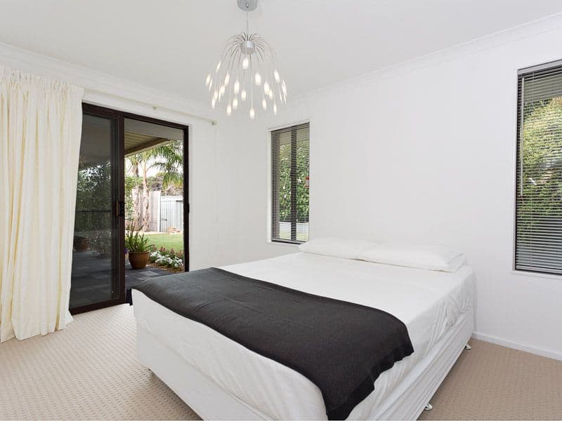 8 Buckingham Crescent, KARDINYA WA 6163, Kardinya - Thumbnail 7