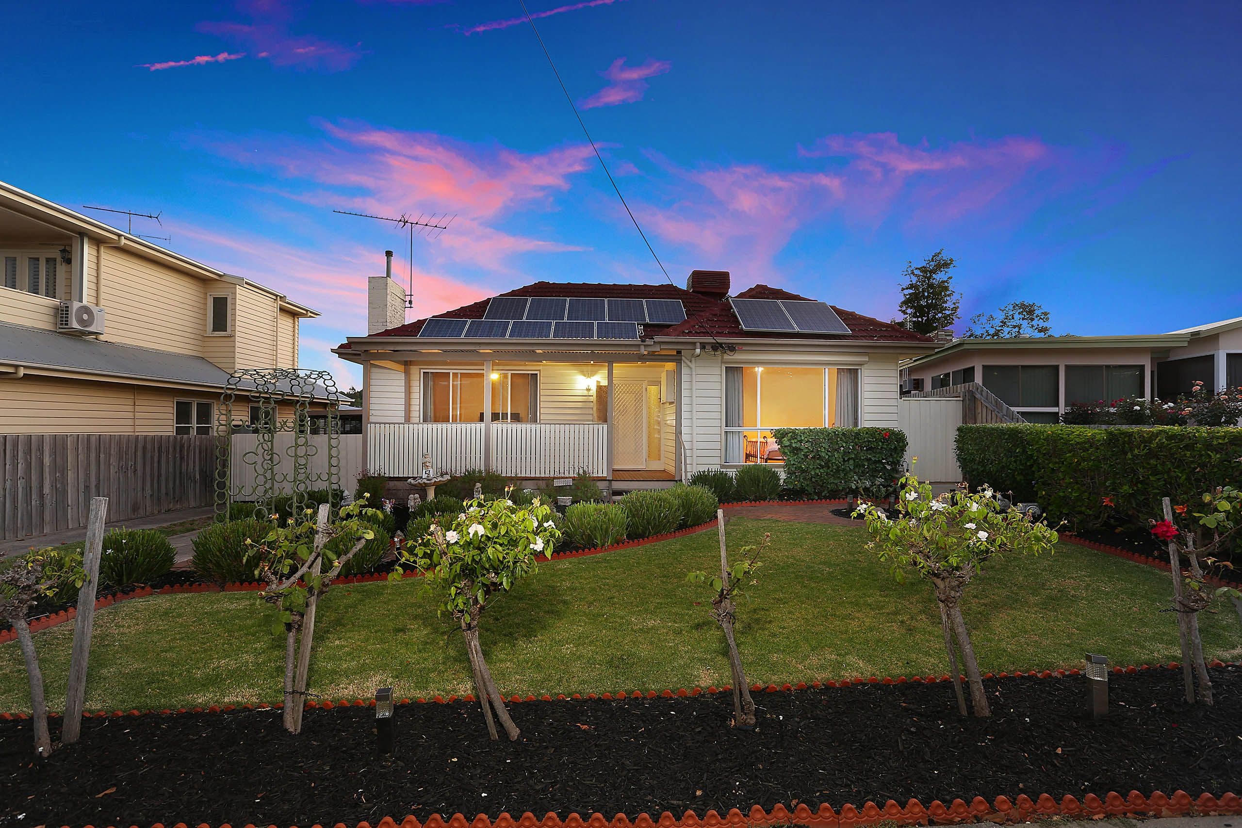 26 Murray Street, Highton VIC 3216, Highton - Thumbnail 2