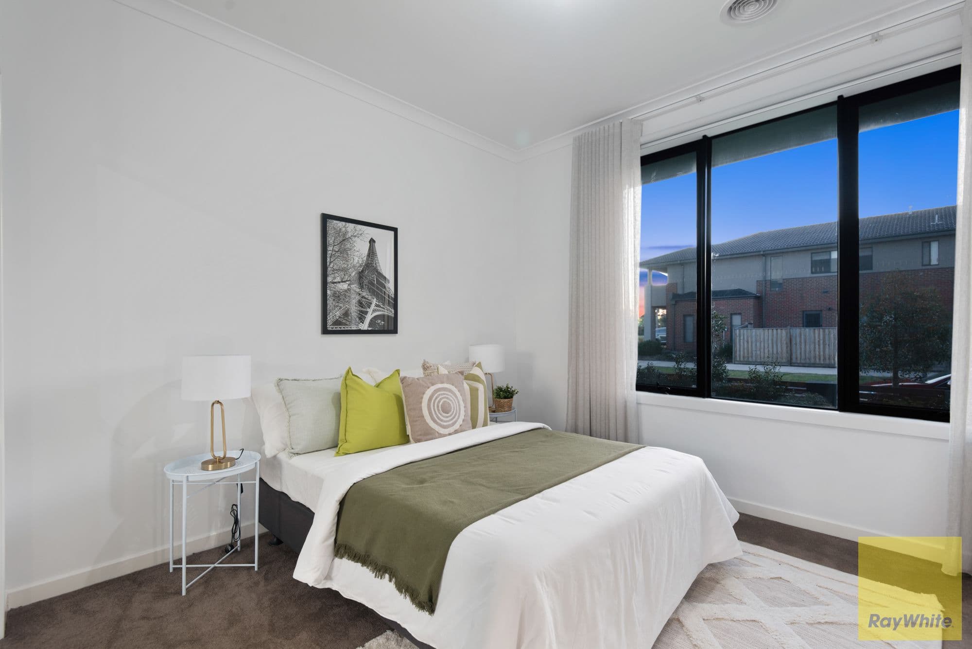 17 Rivington Road, Point Cook VIC 3030, Point Cook - Thumbnail 5