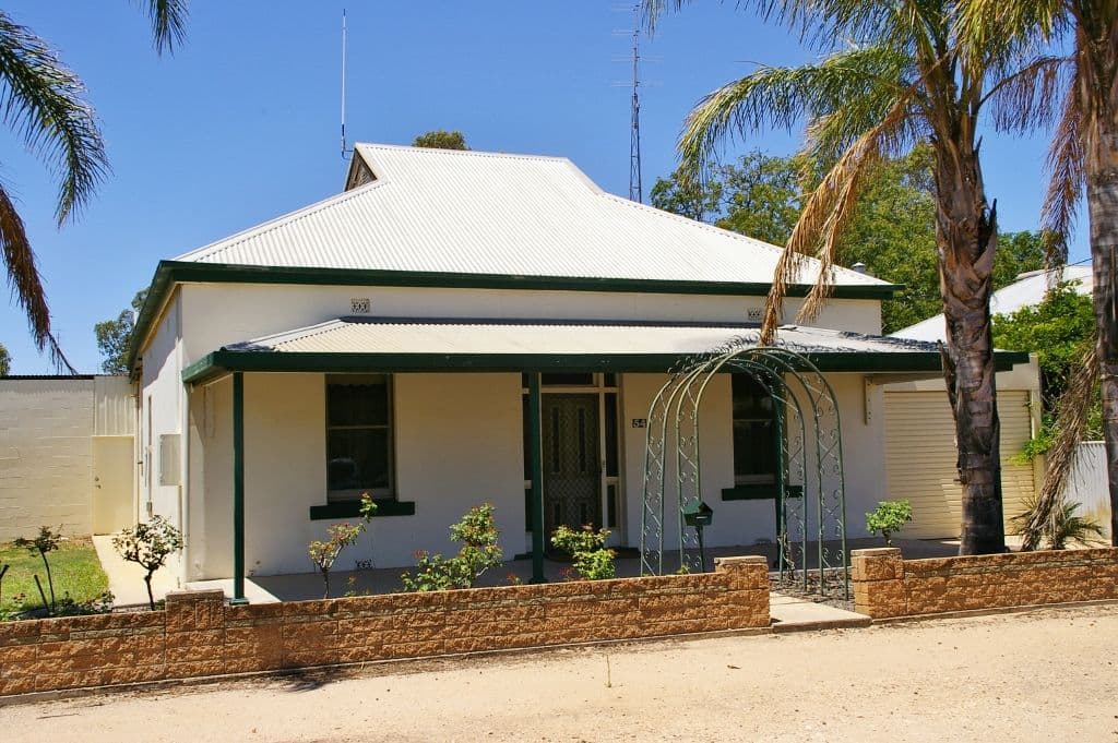 54 Thirteenth Street, RENMARK SA 5341, Renmark - Image 1