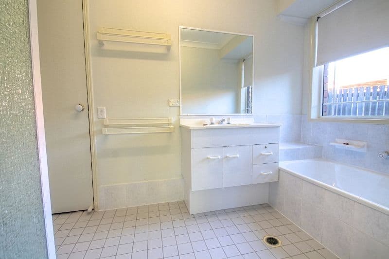 1 JONQUIL Circuit, FLINDERS VIEW QLD 4305, Flinders View - Thumbnail 7