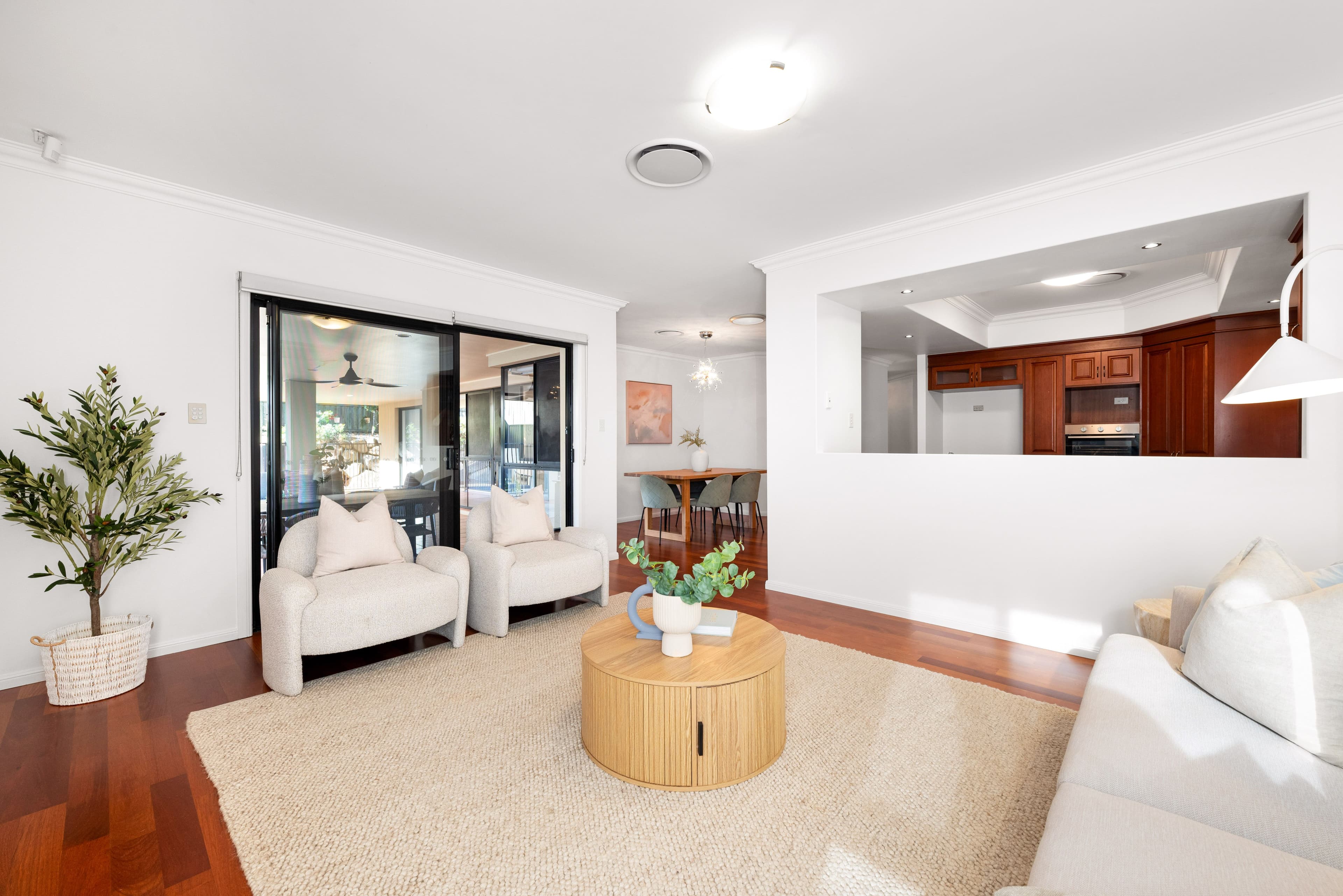 6 Pacific Close, Carindale QLD 4152, Carindale - Thumbnail 5