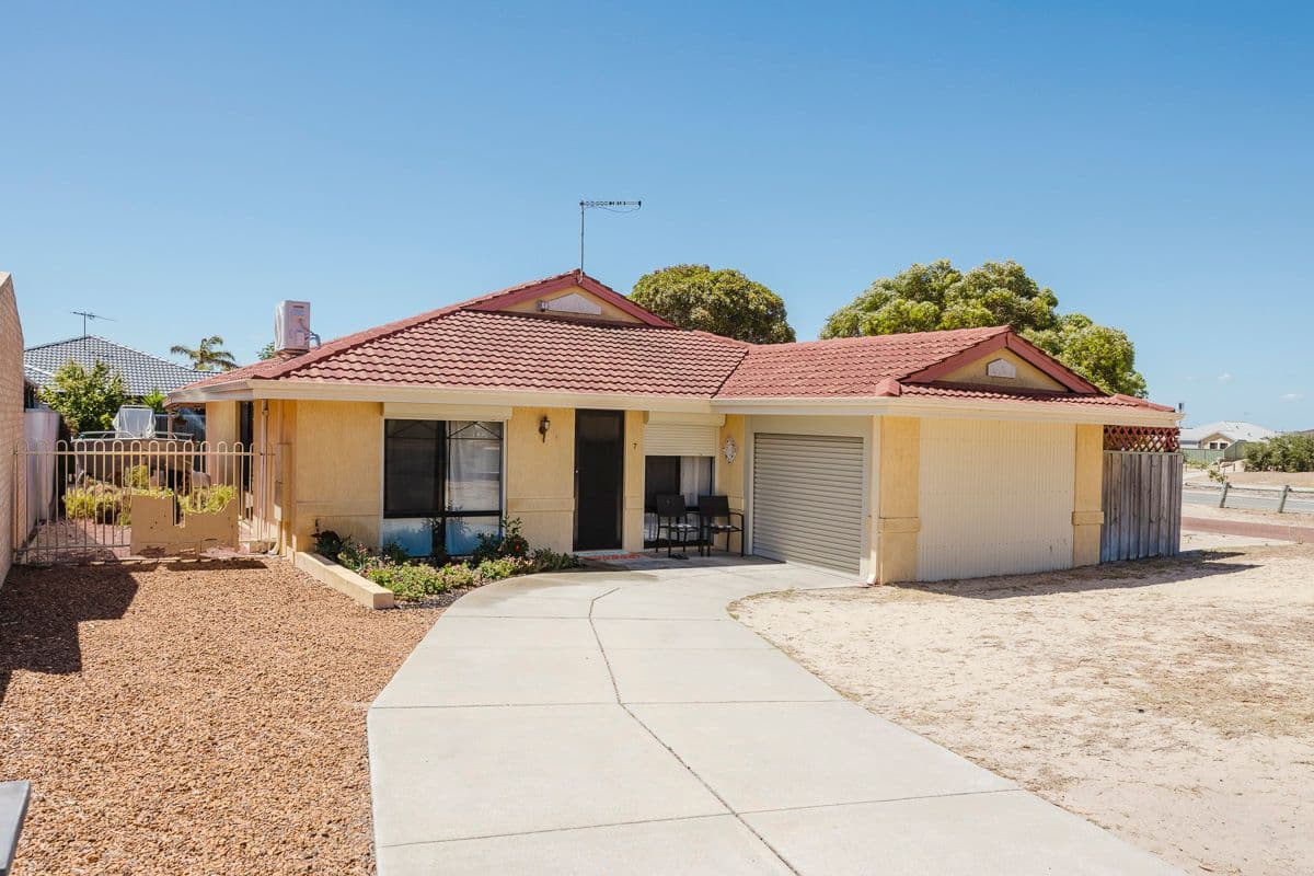 7 Kaka Mews, Quinns Rocks WA 6030, Quinns Rocks - Thumbnail 2