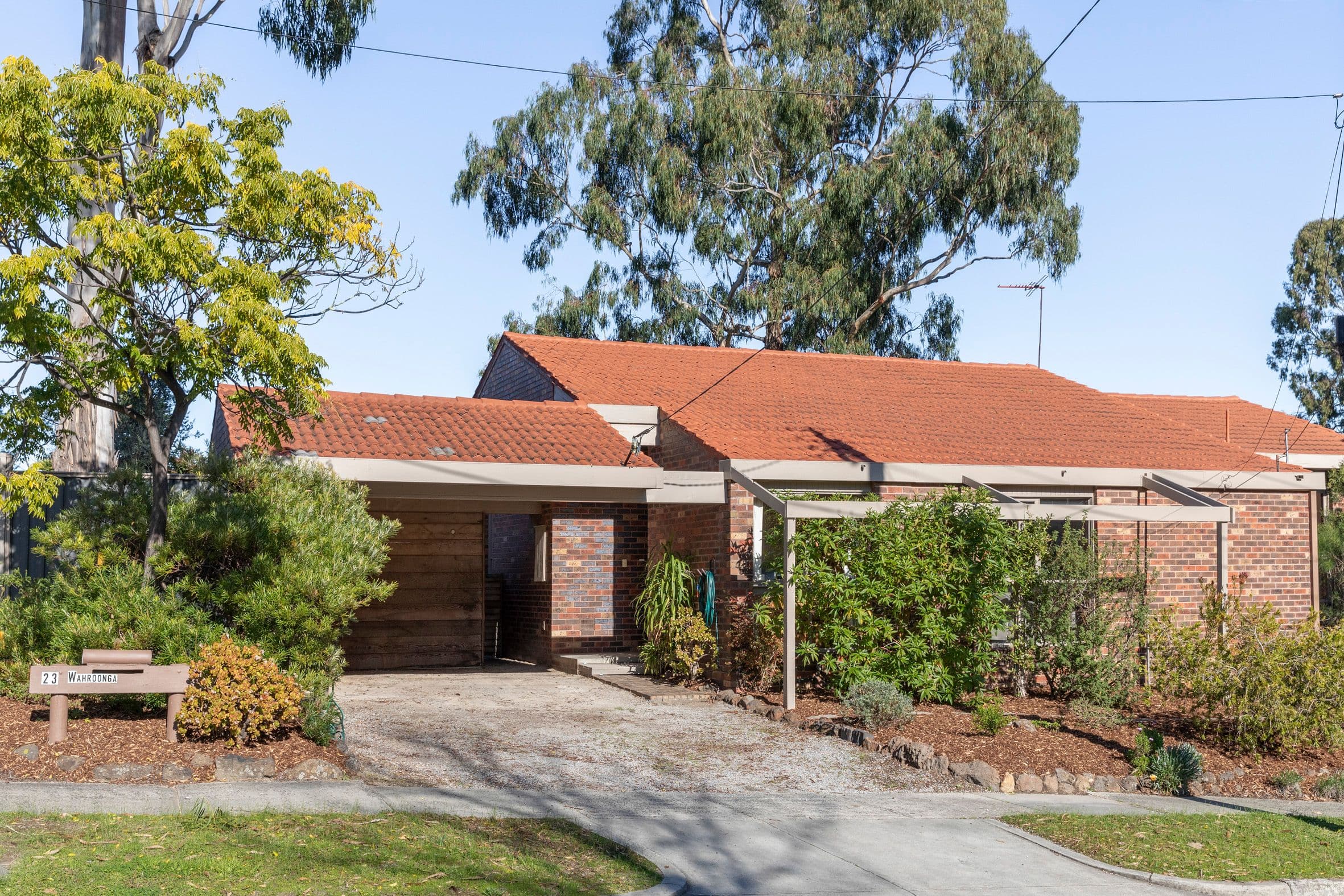 23 Wahroonga Crescent, Greensborough VIC 3088, Greensborough - Thumbnail 2