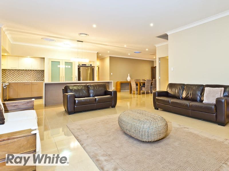40 Forrestal Circuit, NORTH LAKES QLD 4509, North Lakes - Thumbnail 6