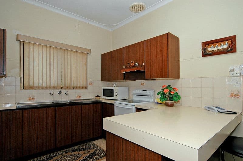 111 Anzac Terrace, BASSENDEAN WA 6054, Bassendean - Thumbnail 7