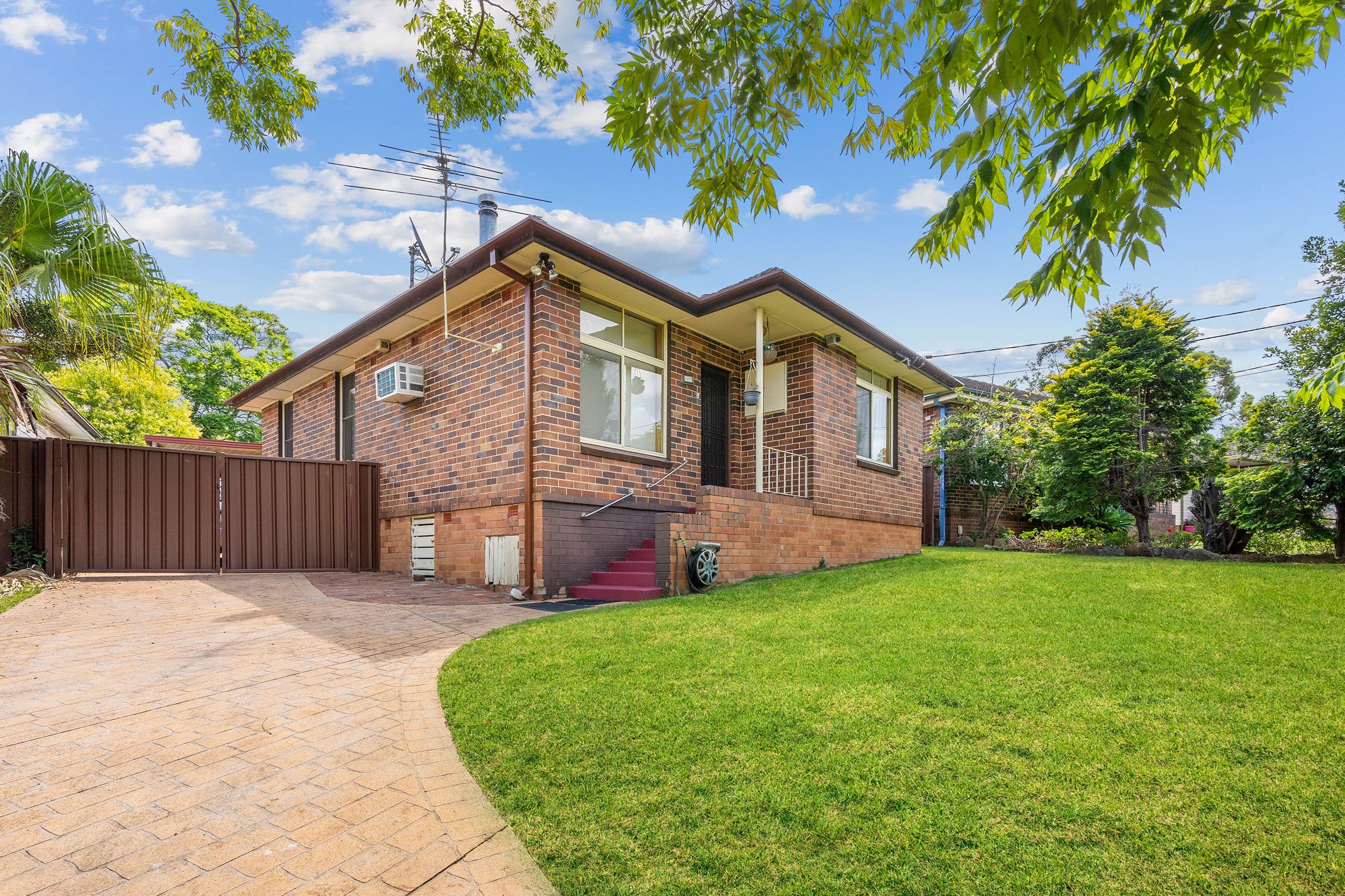 110 Freeman Street, Lalor Park NSW 2147, Lalor Park - Thumbnail 2