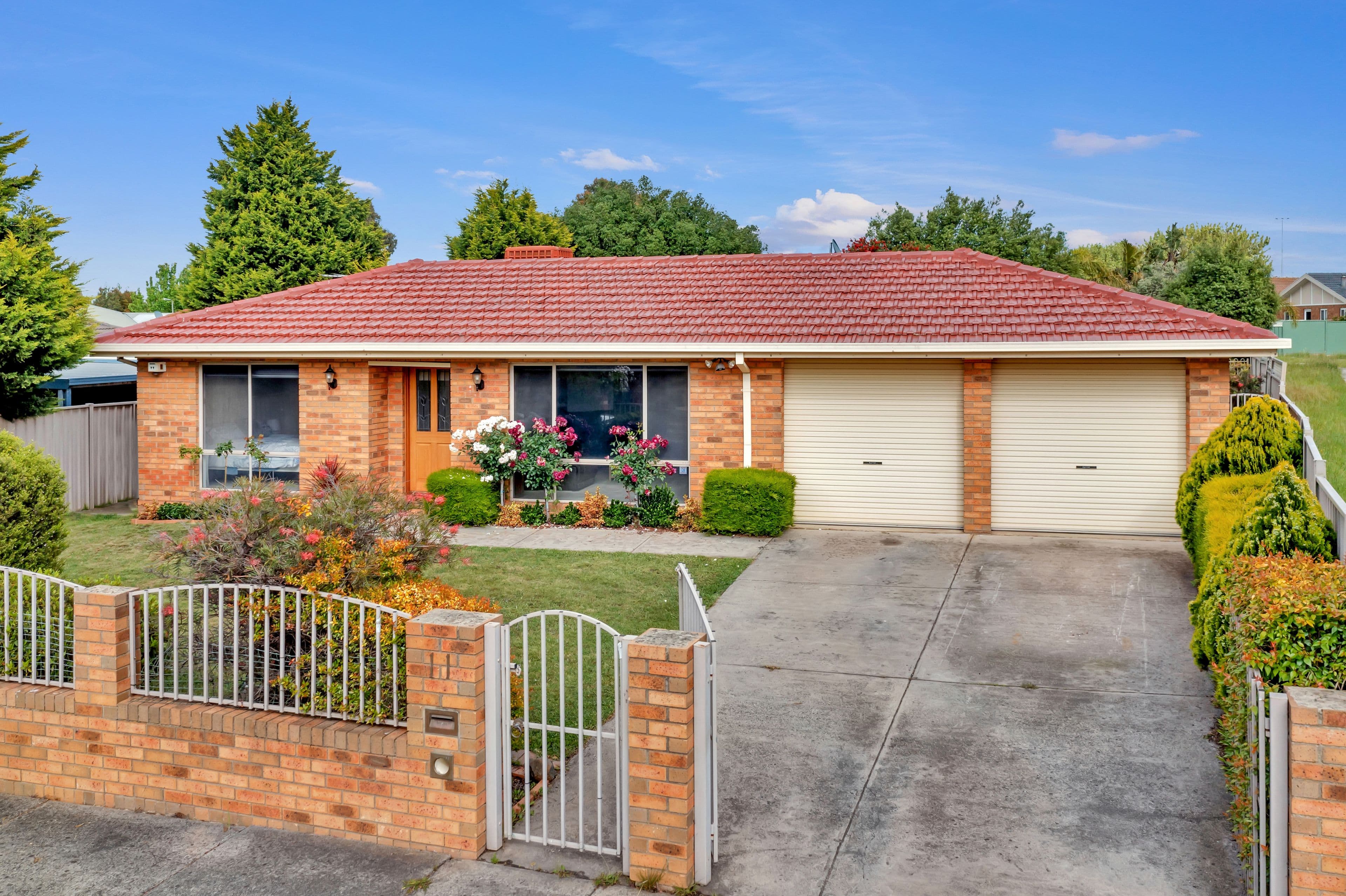 11 Verwood Court, Craigieburn VIC 3064, Craigieburn - Thumbnail 3