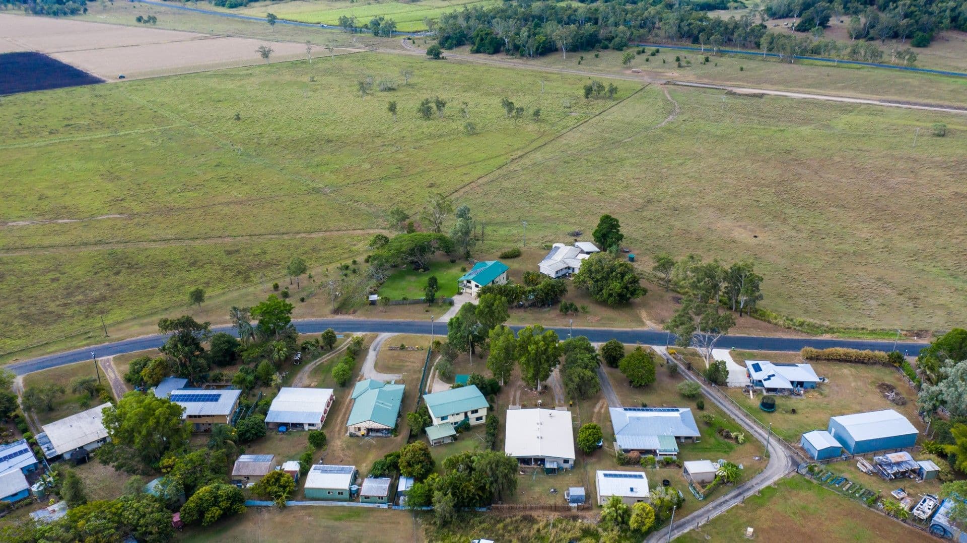 63 Camm Road, Mount Julian QLD 4800, Mount Julian - Thumbnail 5