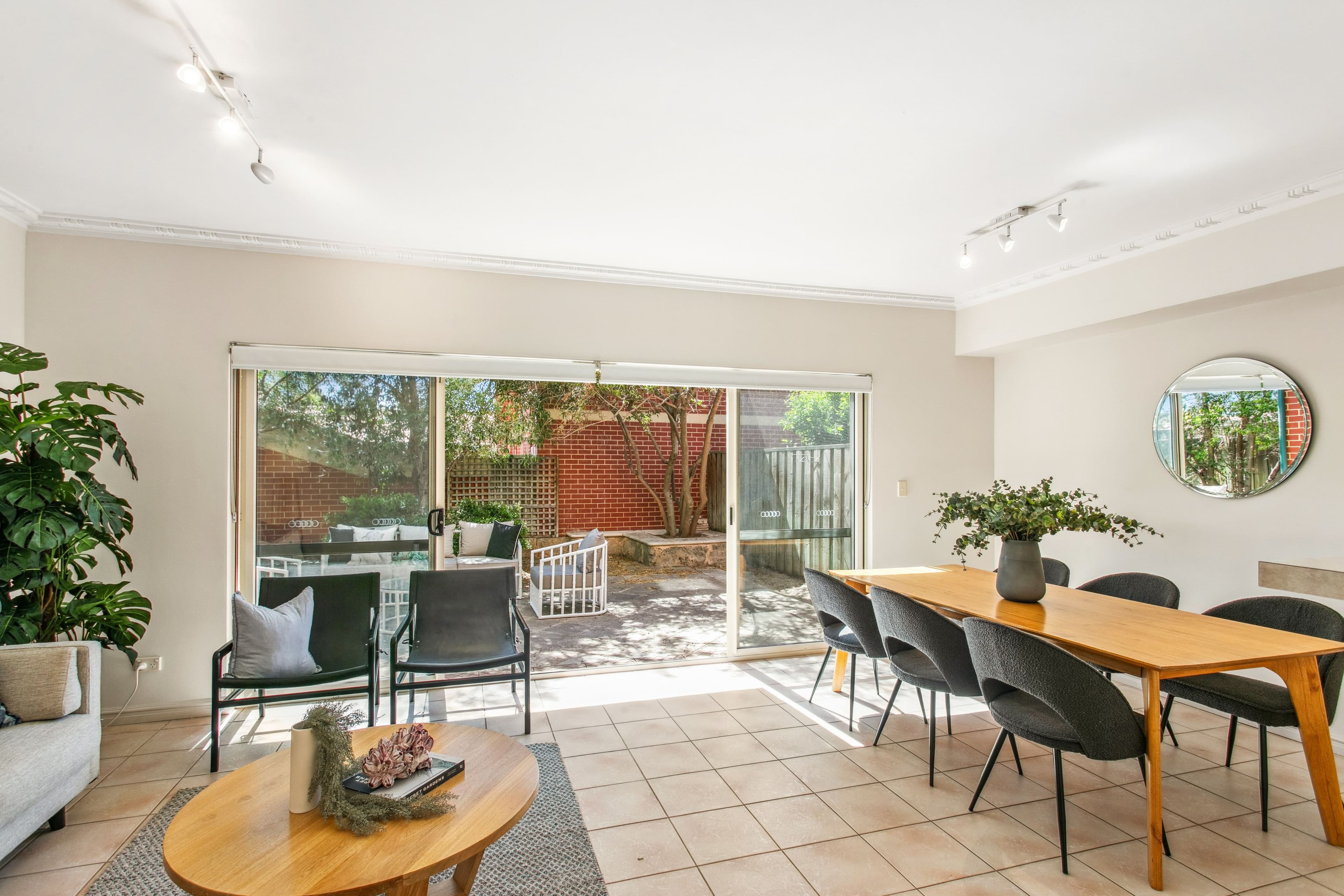 22 Abbey Gardens, Mount Claremont WA 6010, Mount Claremont - Thumbnail 3