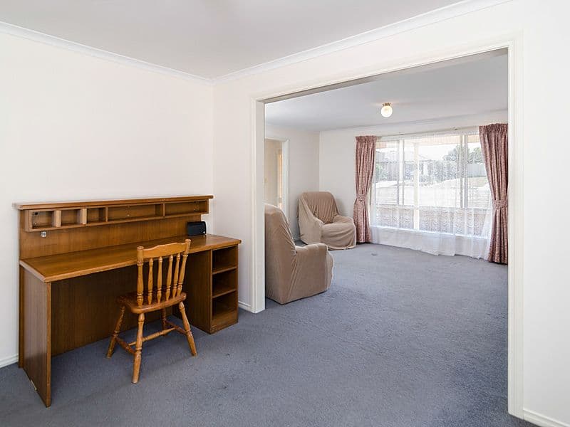 16 Parr Street, NAIRNE SA 5252, Nairne - Thumbnail 2