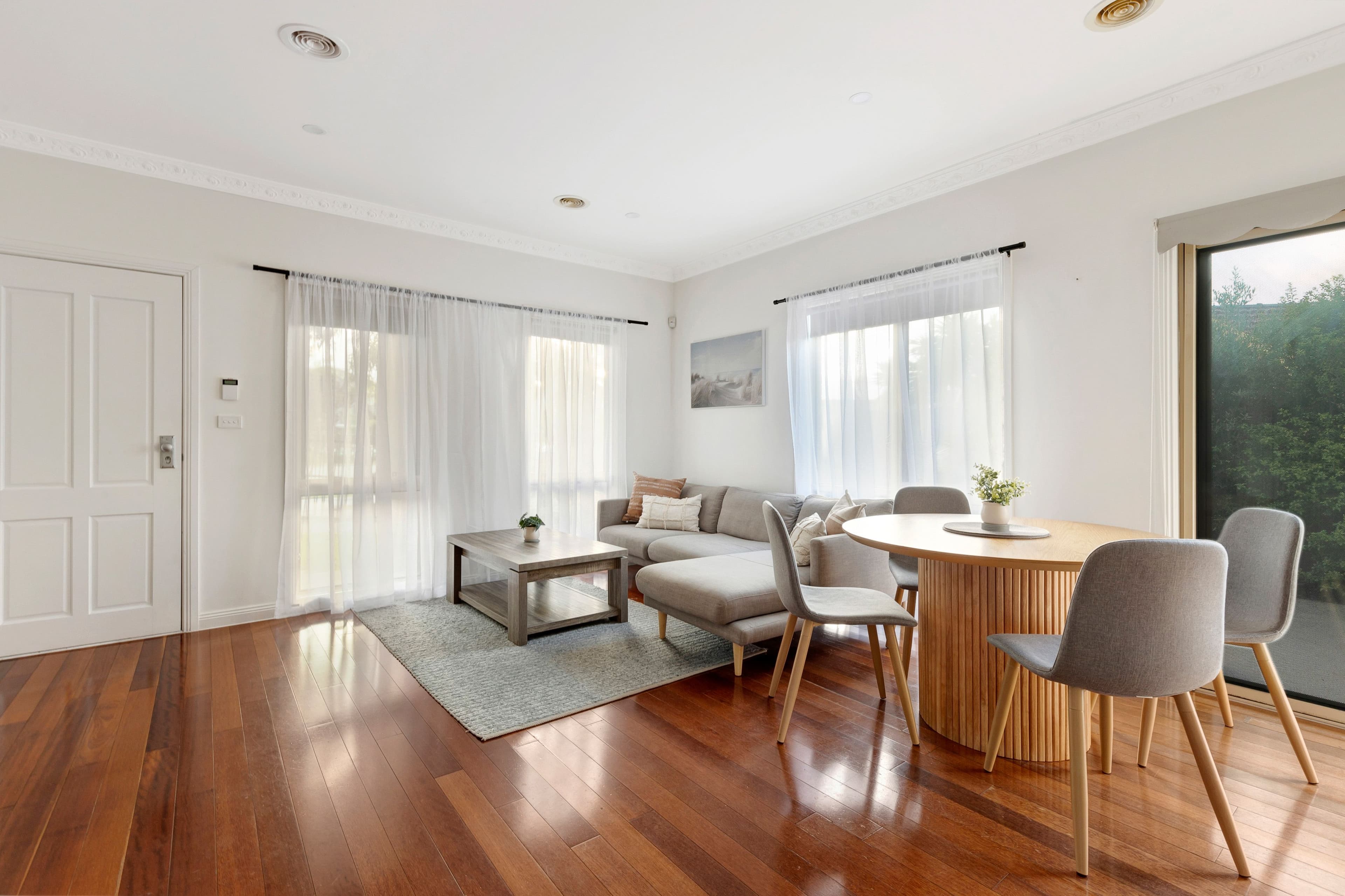 9 Trembath Court, Altona Meadows VIC 3028, Altona Meadows - Thumbnail 2