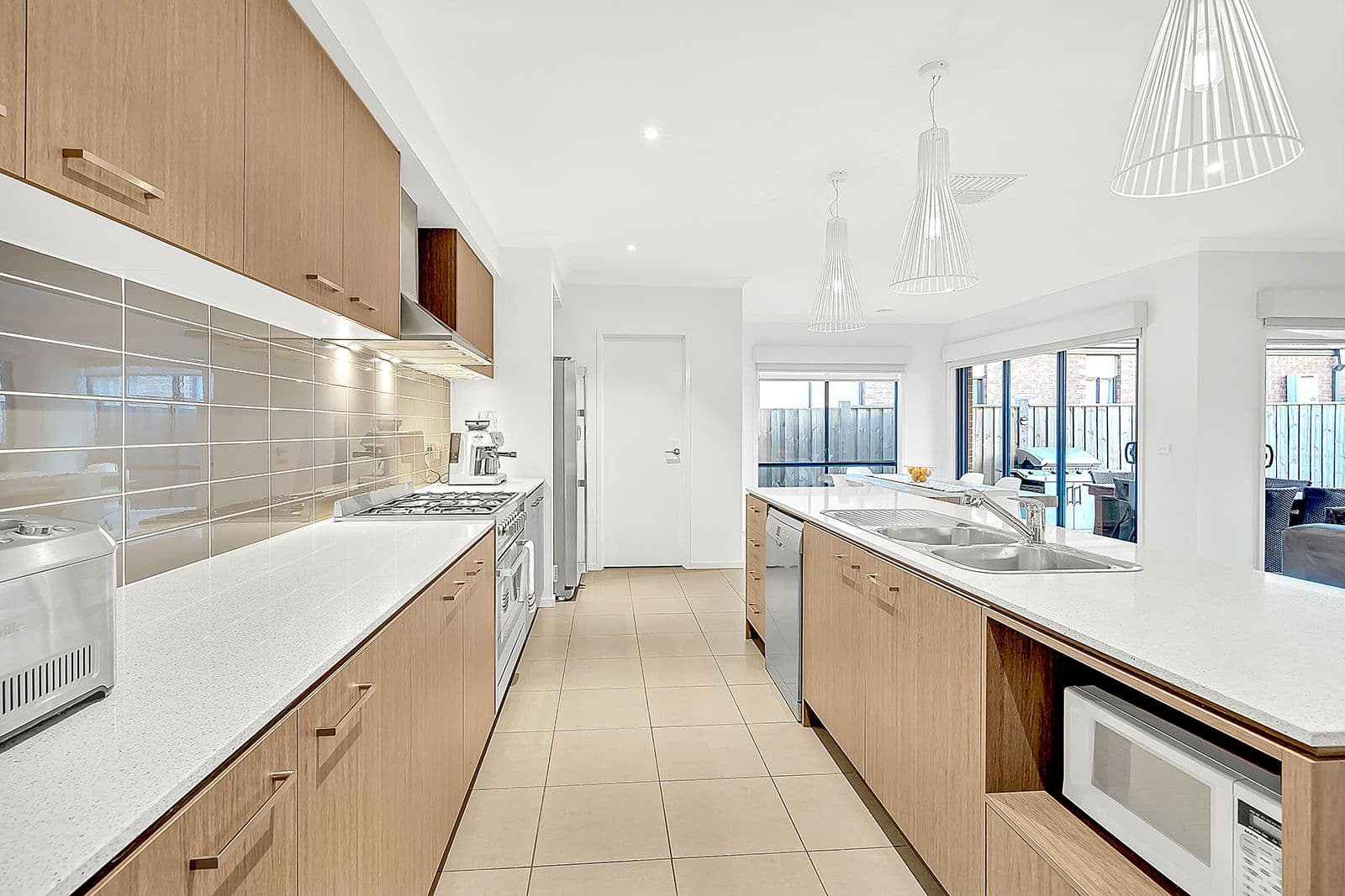 53 Falstone Circuit, Mickleham VIC 3064, Mickleham - Thumbnail 3