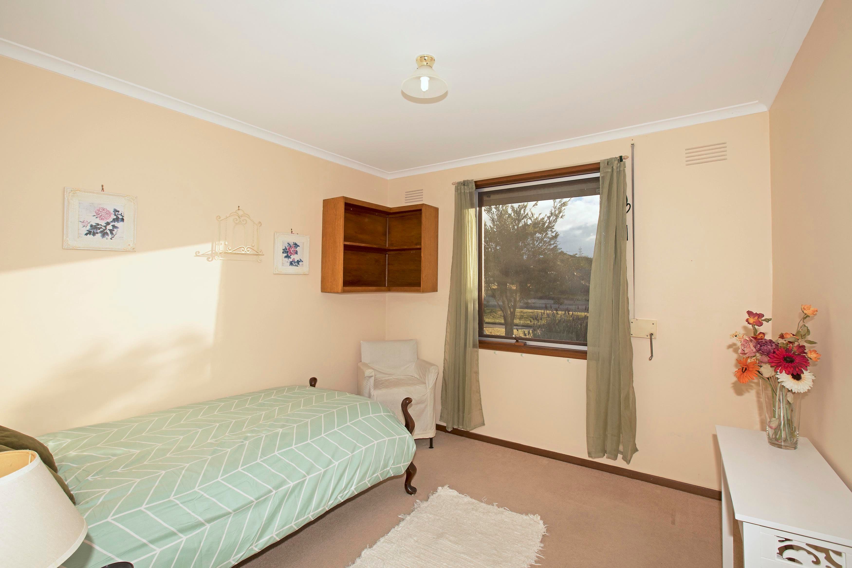 143 South Valley Road, Highton VIC 3216, Highton - Thumbnail 5