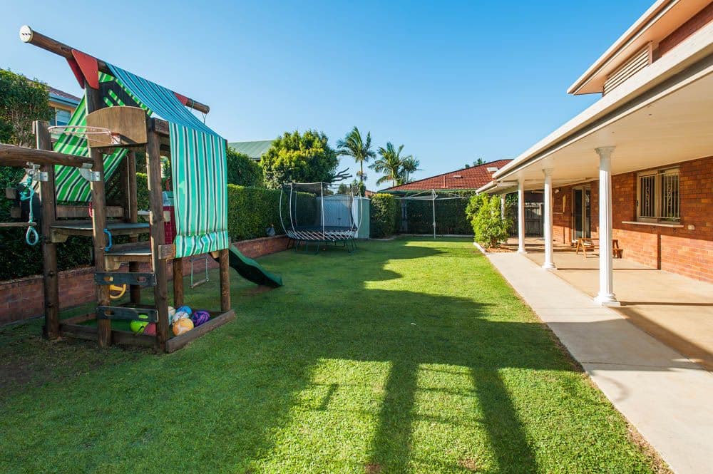 18 Boorala Crescent, EIGHT MILE PLAINS QLD 4113, Eight Mile Plains - Thumbnail 2
