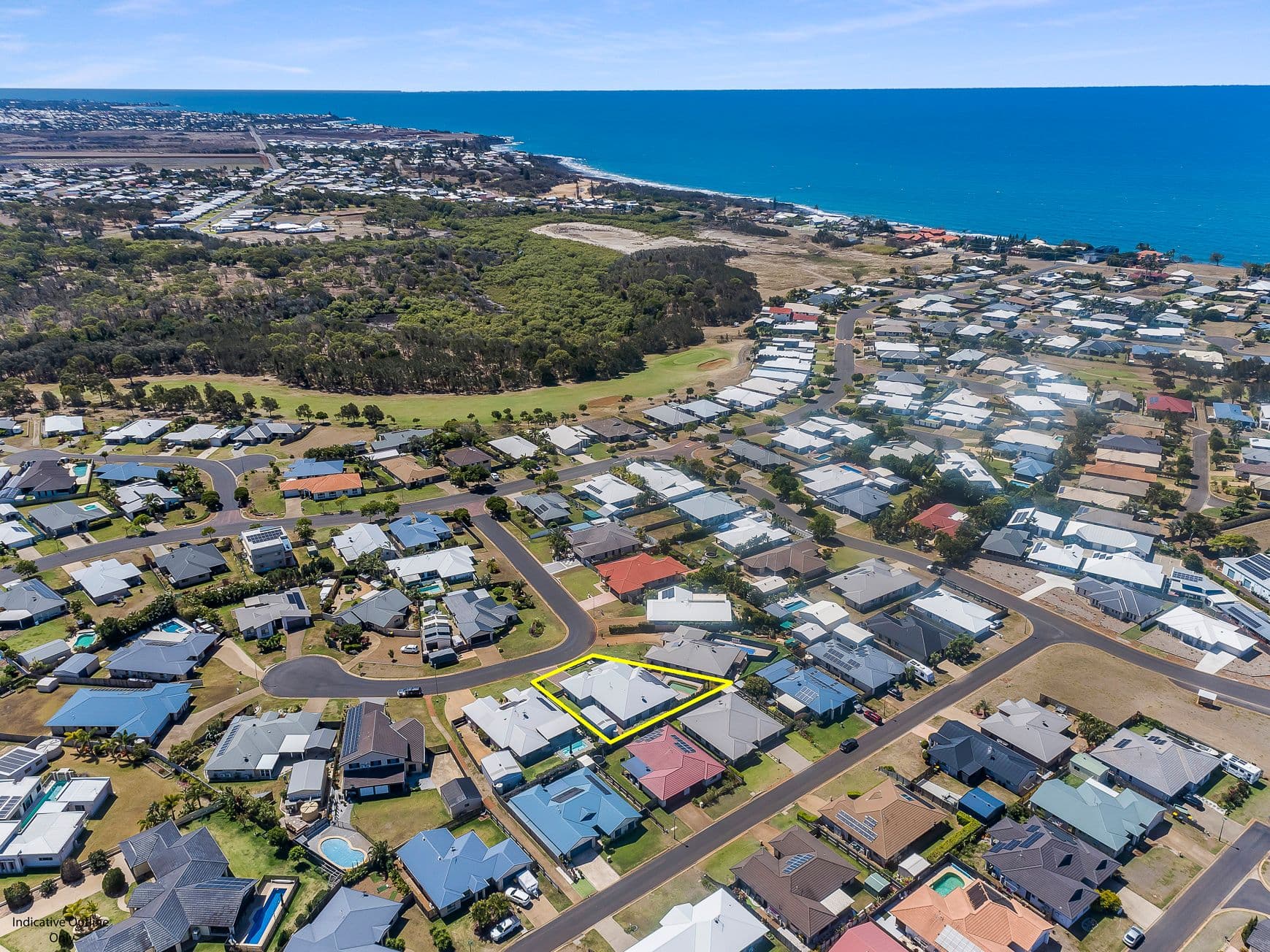 11 Leon Place, Coral Cove QLD 4670, Coral Cove - Thumbnail 2