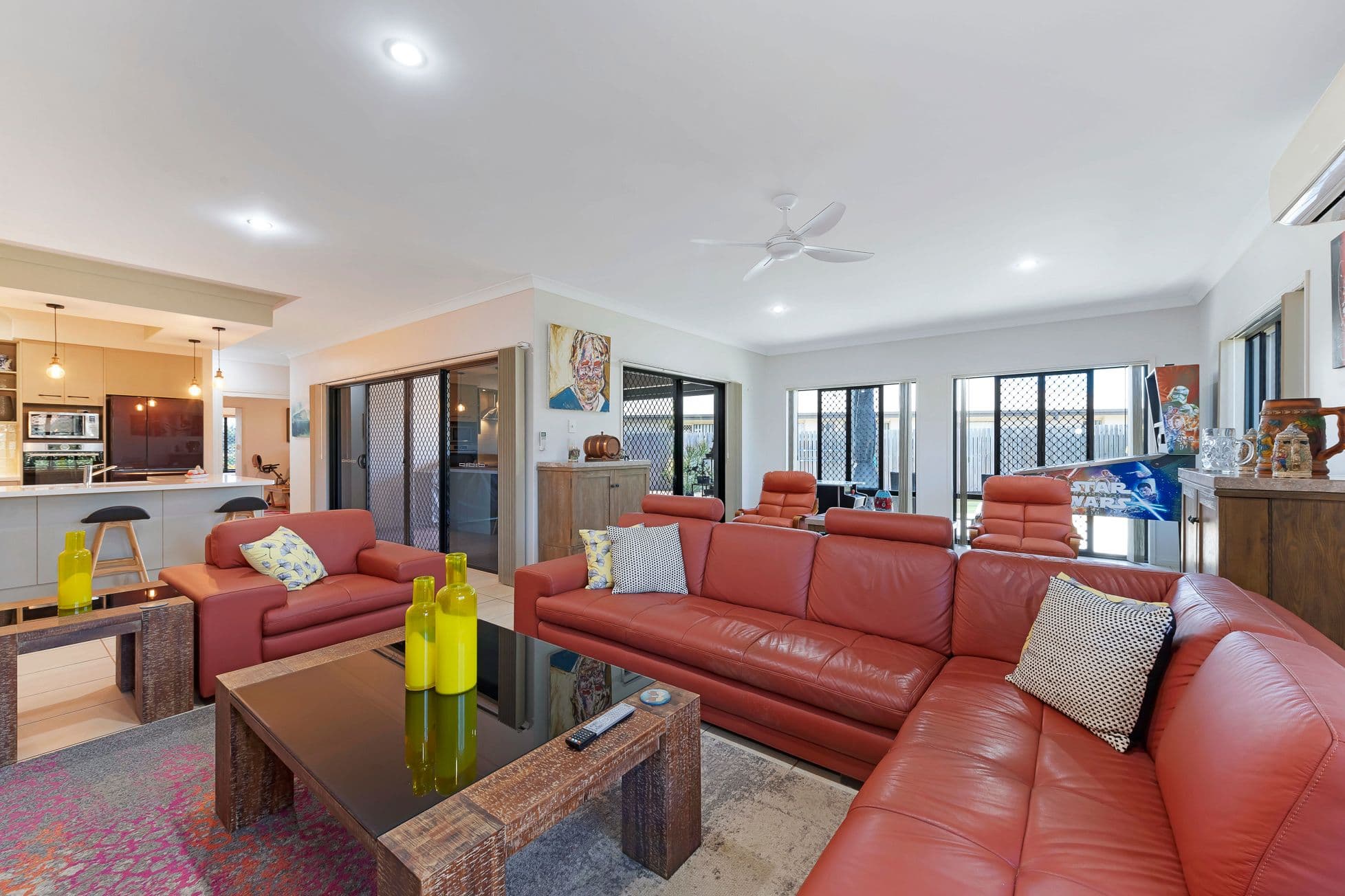 11 Leon Place, Coral Cove QLD 4670, Coral Cove - Thumbnail 5