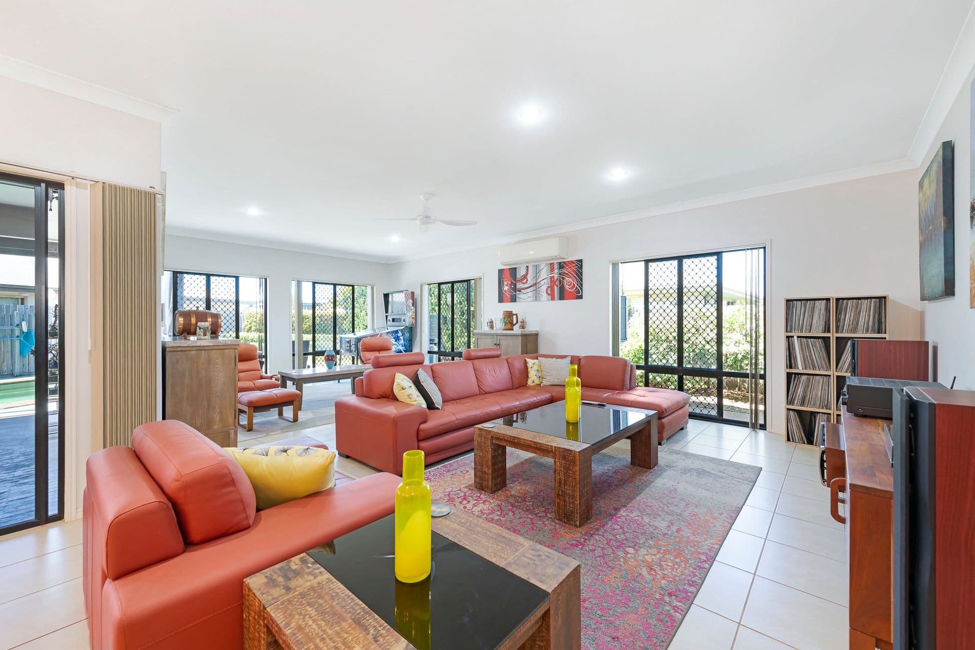 11 Leon Place, Coral Cove QLD 4670, Coral Cove - Thumbnail 6