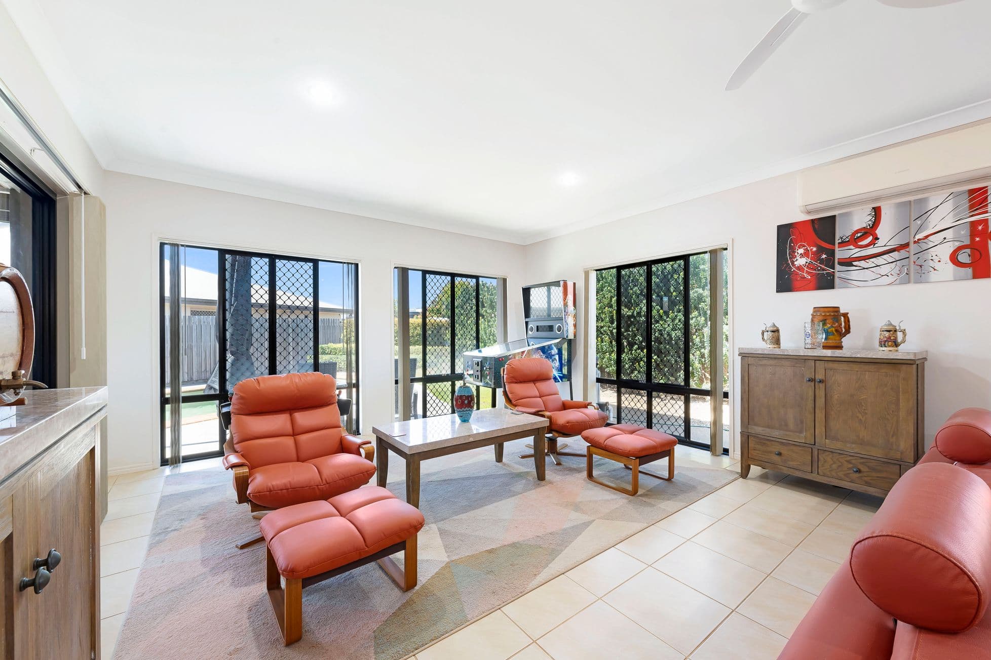 11 Leon Place, Coral Cove QLD 4670, Coral Cove - Thumbnail 8