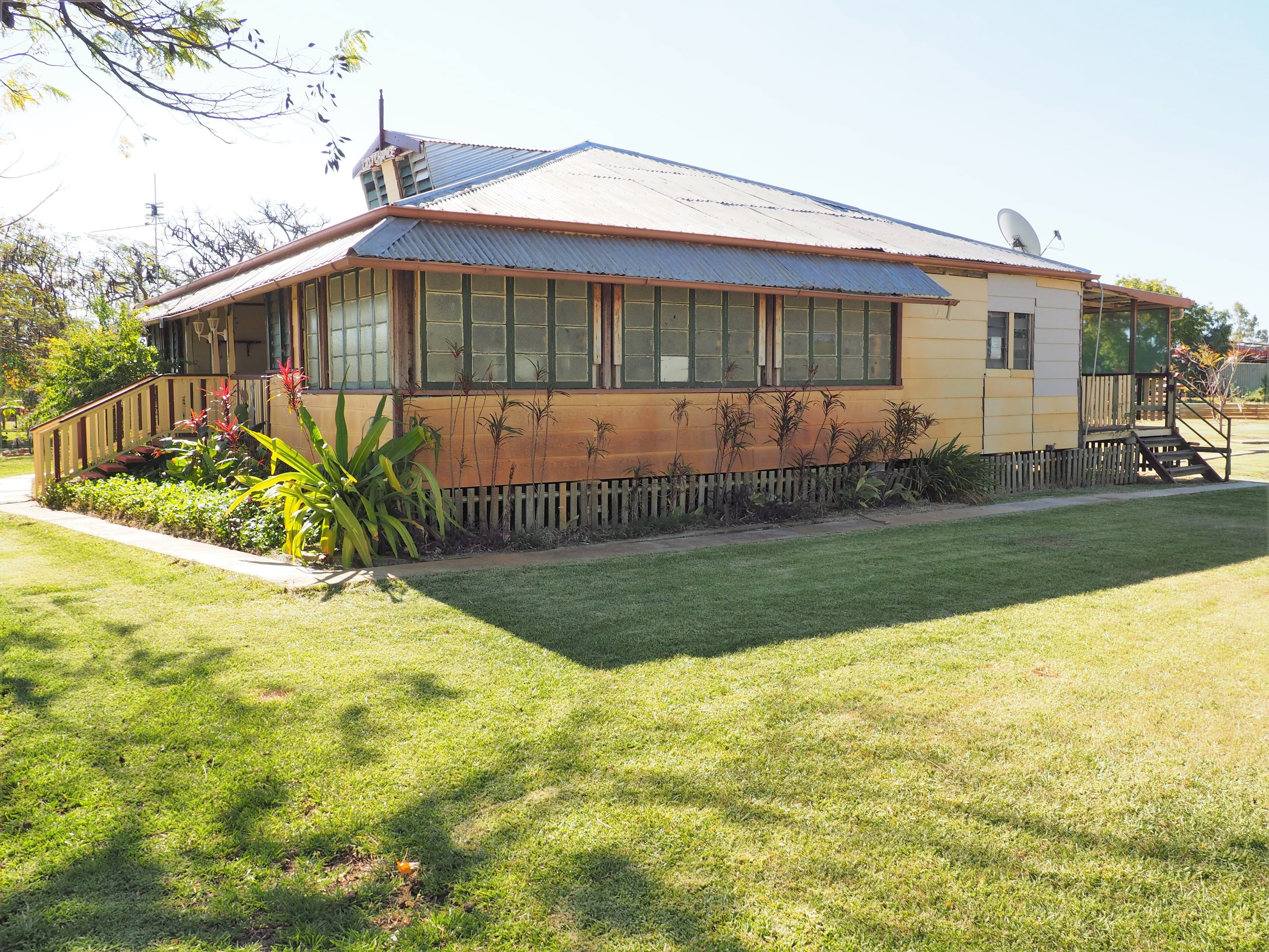 50 Kerr Street, Aramac QLD 4726, Aramac - Image 1