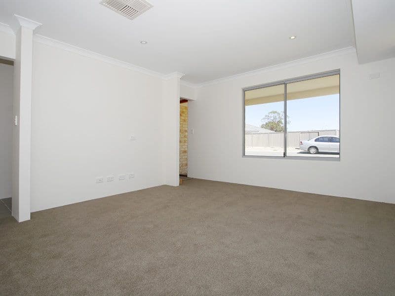 17 Grandis Bend, SOUTHERN RIVER WA 6110, Southern River - Thumbnail 6