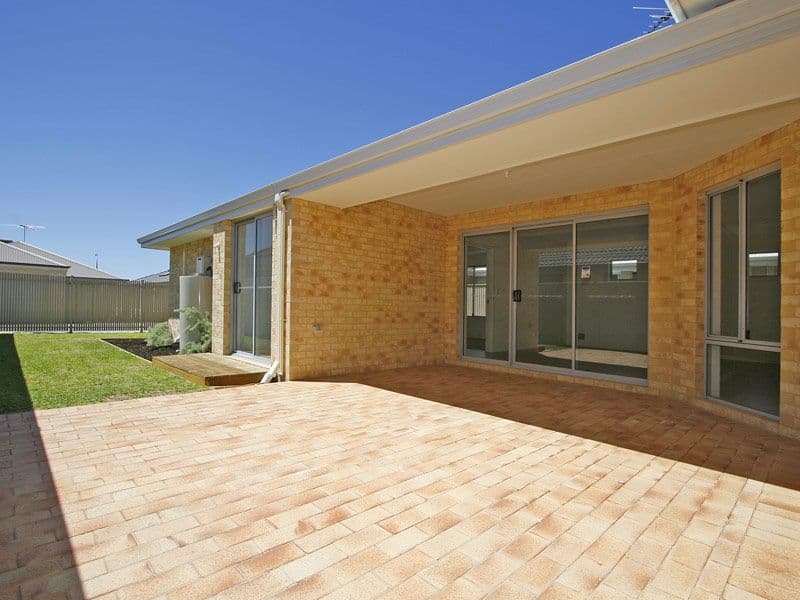 17 Grandis Bend, SOUTHERN RIVER WA 6110, Southern River - Thumbnail 7
