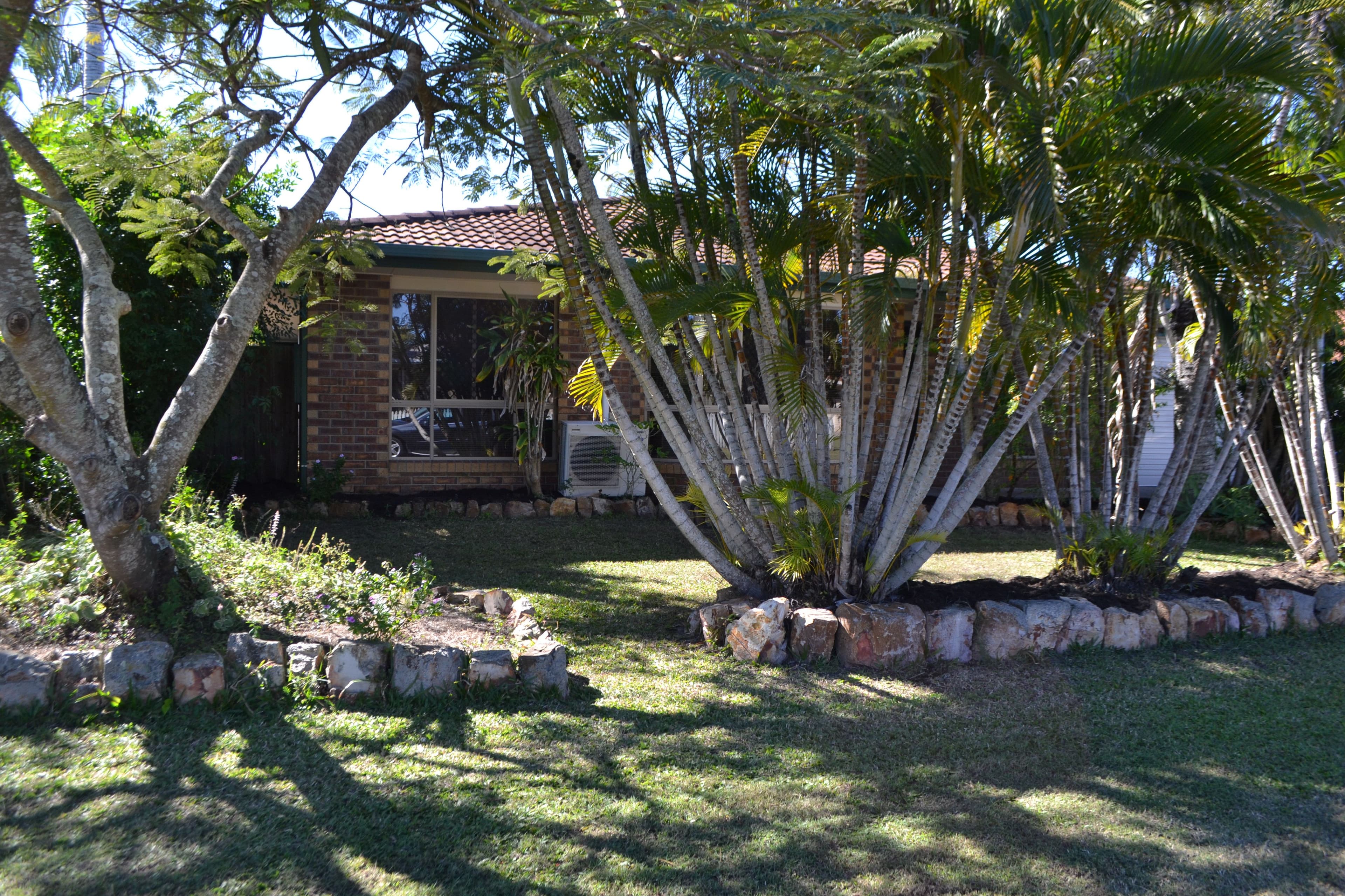 24 Deloraine Avenue, Urangan QLD 4655, Urangan - Thumbnail 3